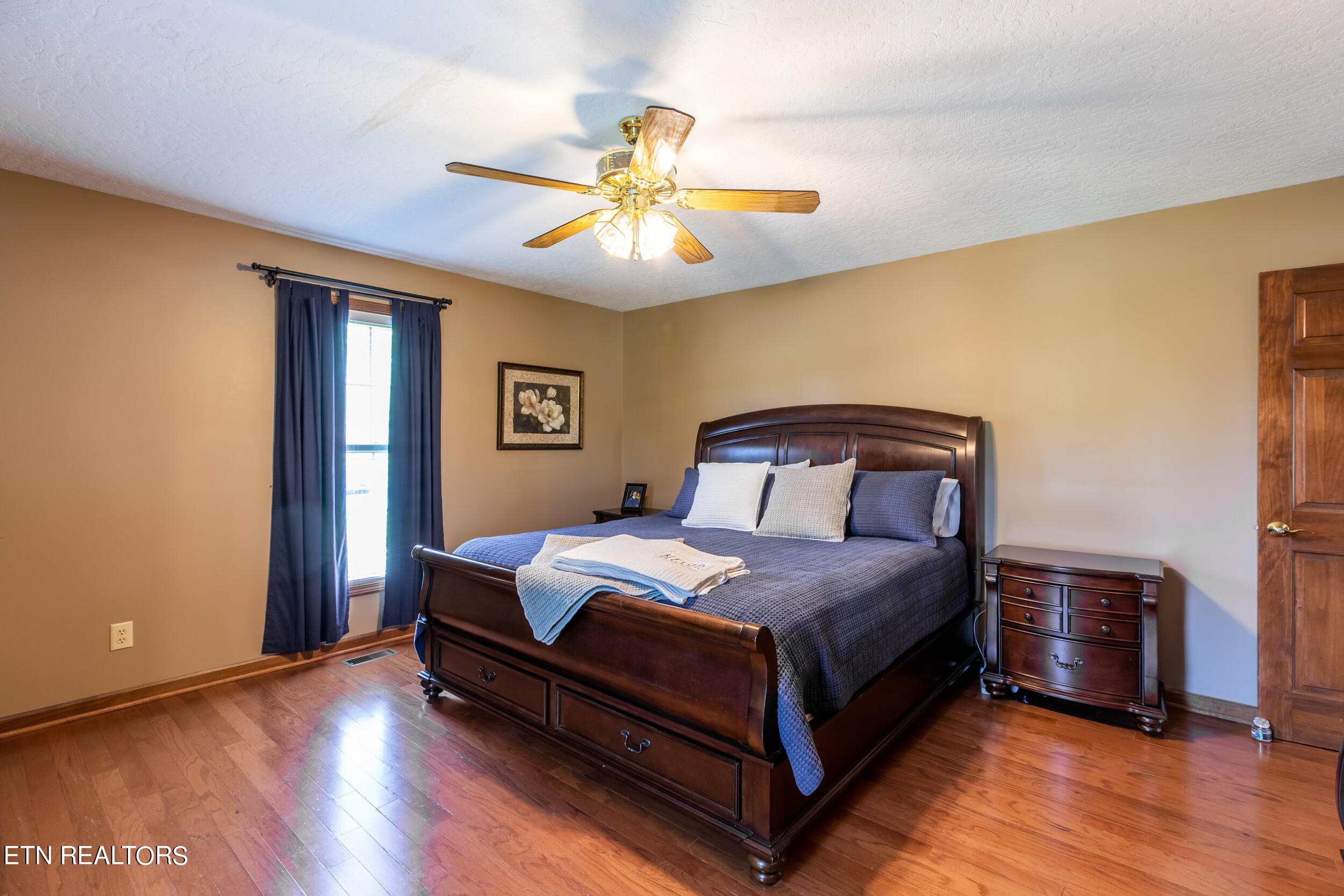 154 E Meadowbrooke Lane, LaFollette