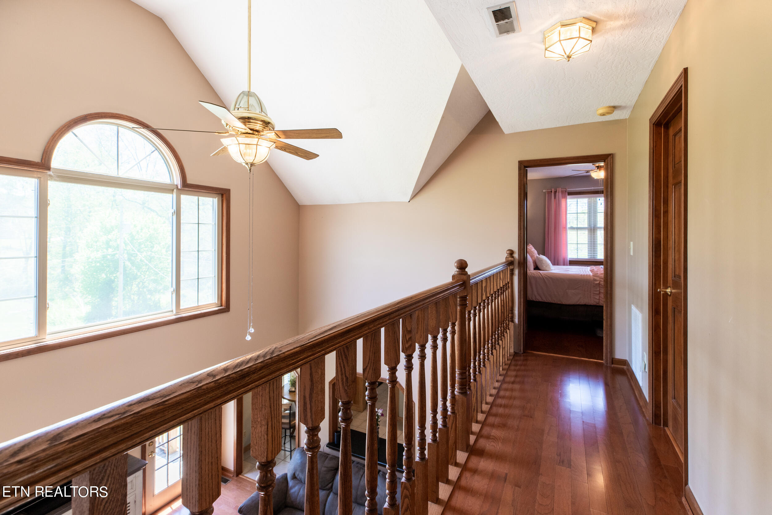 154 E Meadowbrooke Lane, LaFollette