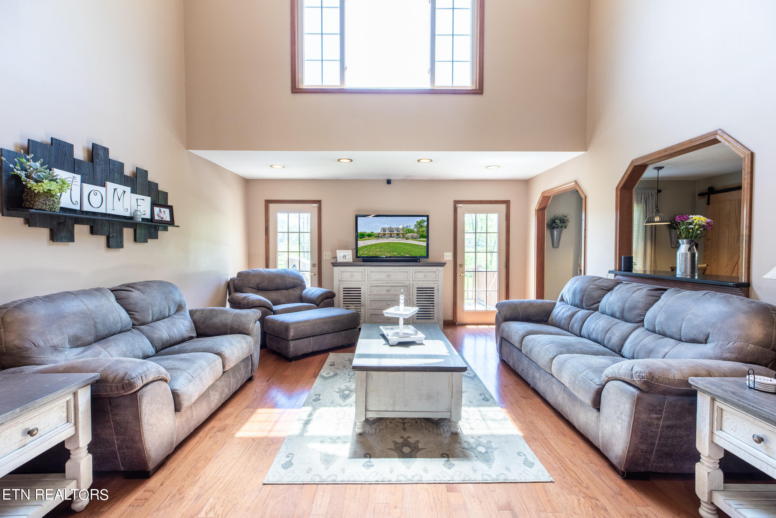 154 E Meadowbrooke Lane, LaFollette