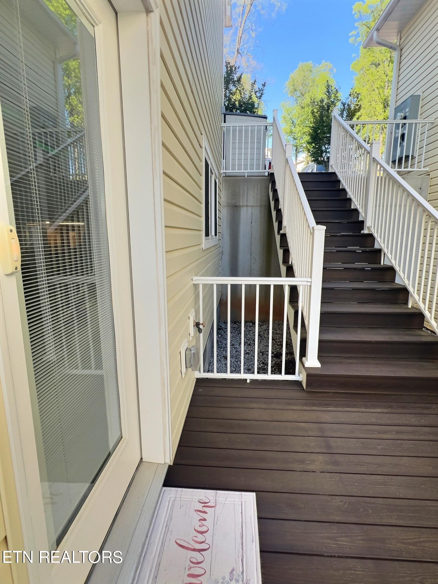 187 North Deer Hill Village Lane, 58B, LaFollette Unit: 58B