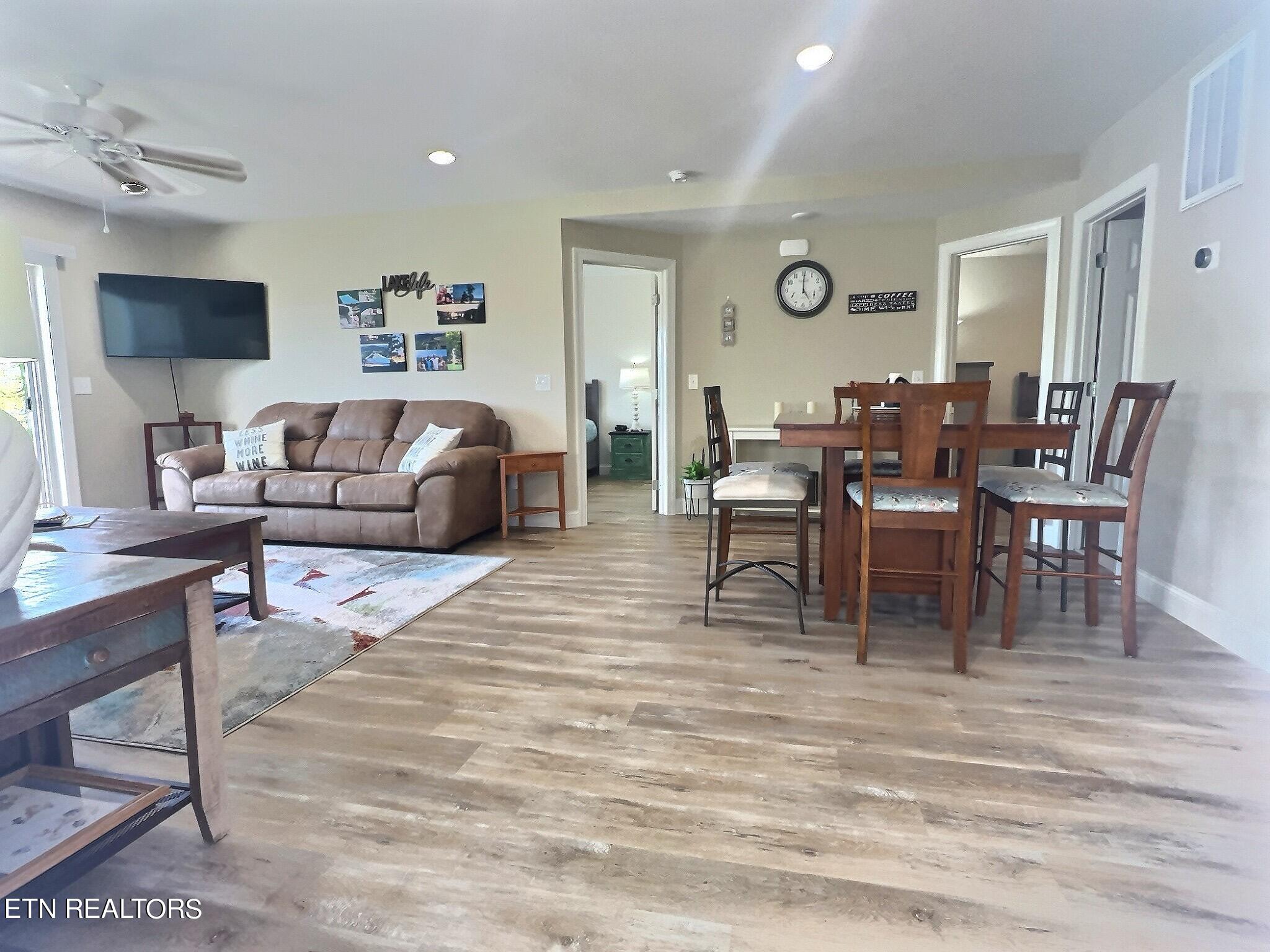 187 North Deer Hill Village Lane, 58B, LaFollette Unit: 58B