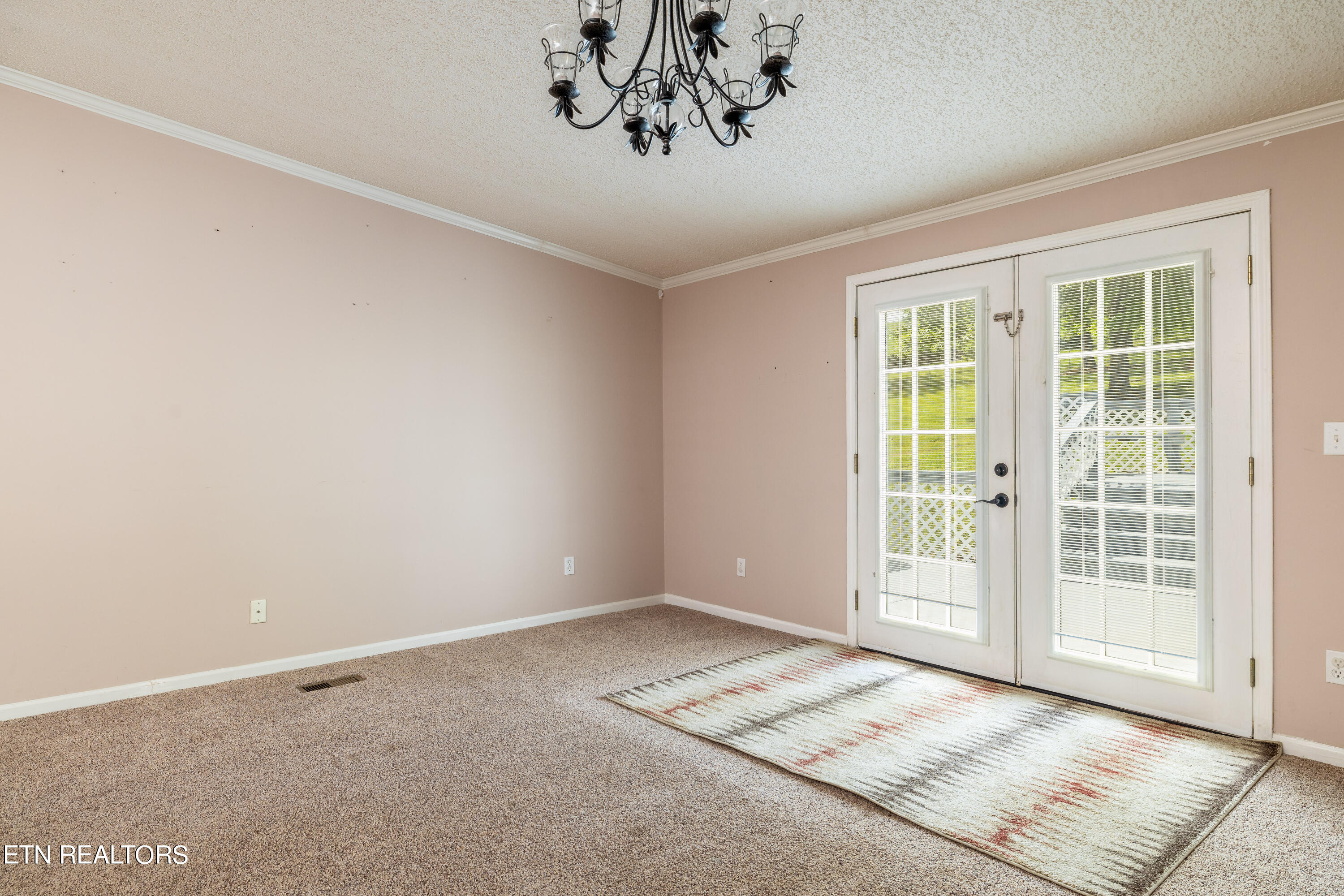 205 Fawn Trail Drive