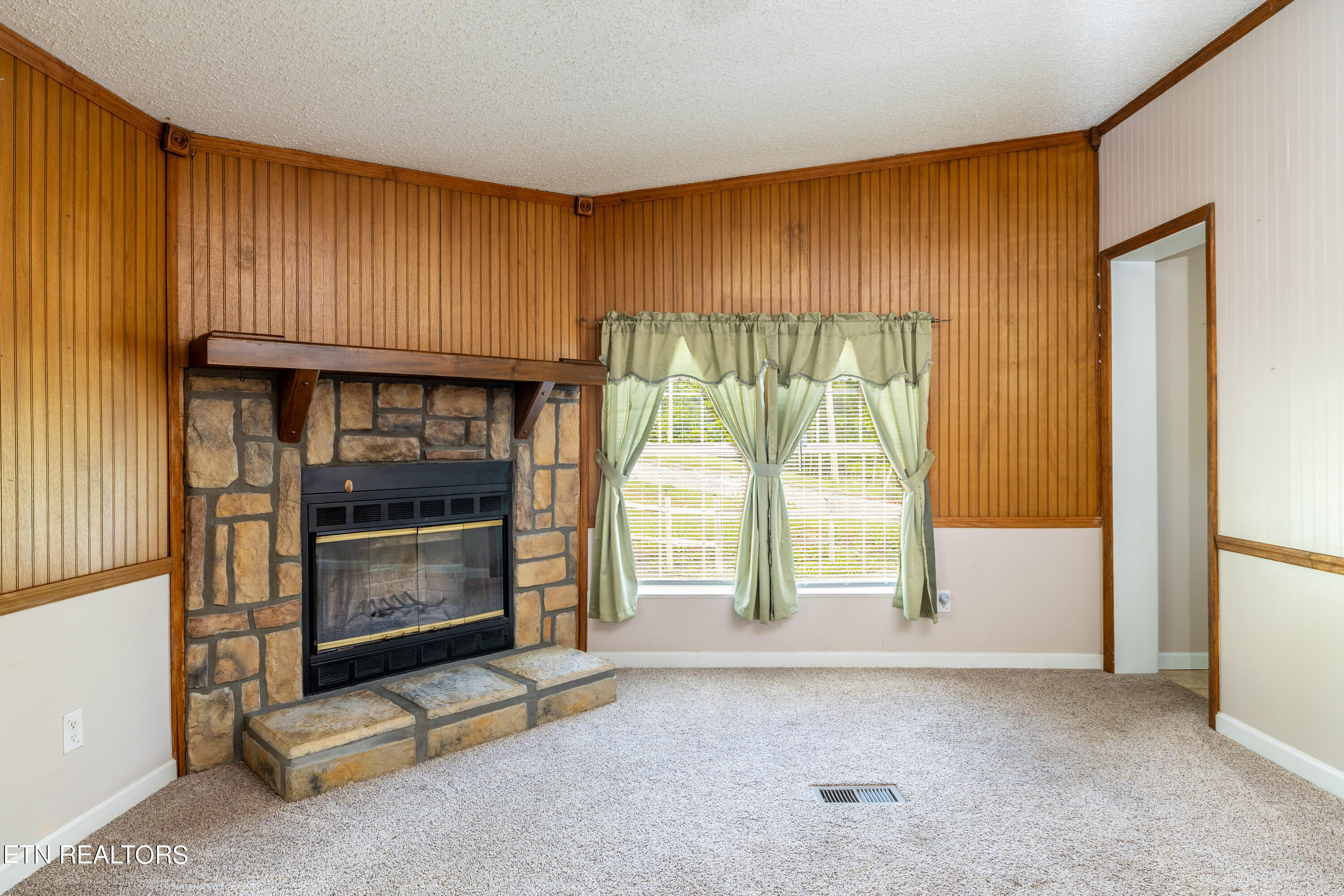 205 Fawn Trail Drive