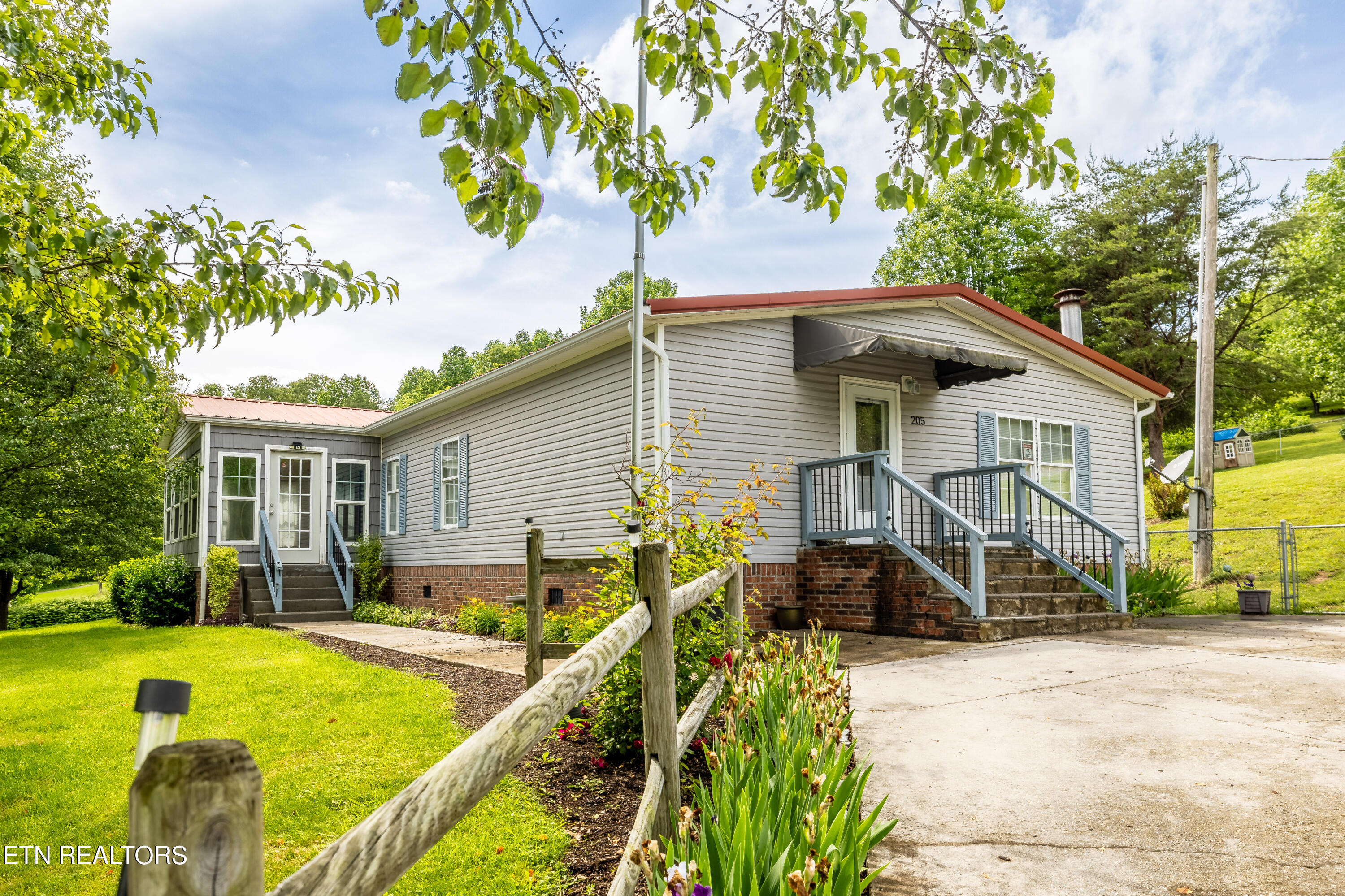 205 Fawn Trail Drive