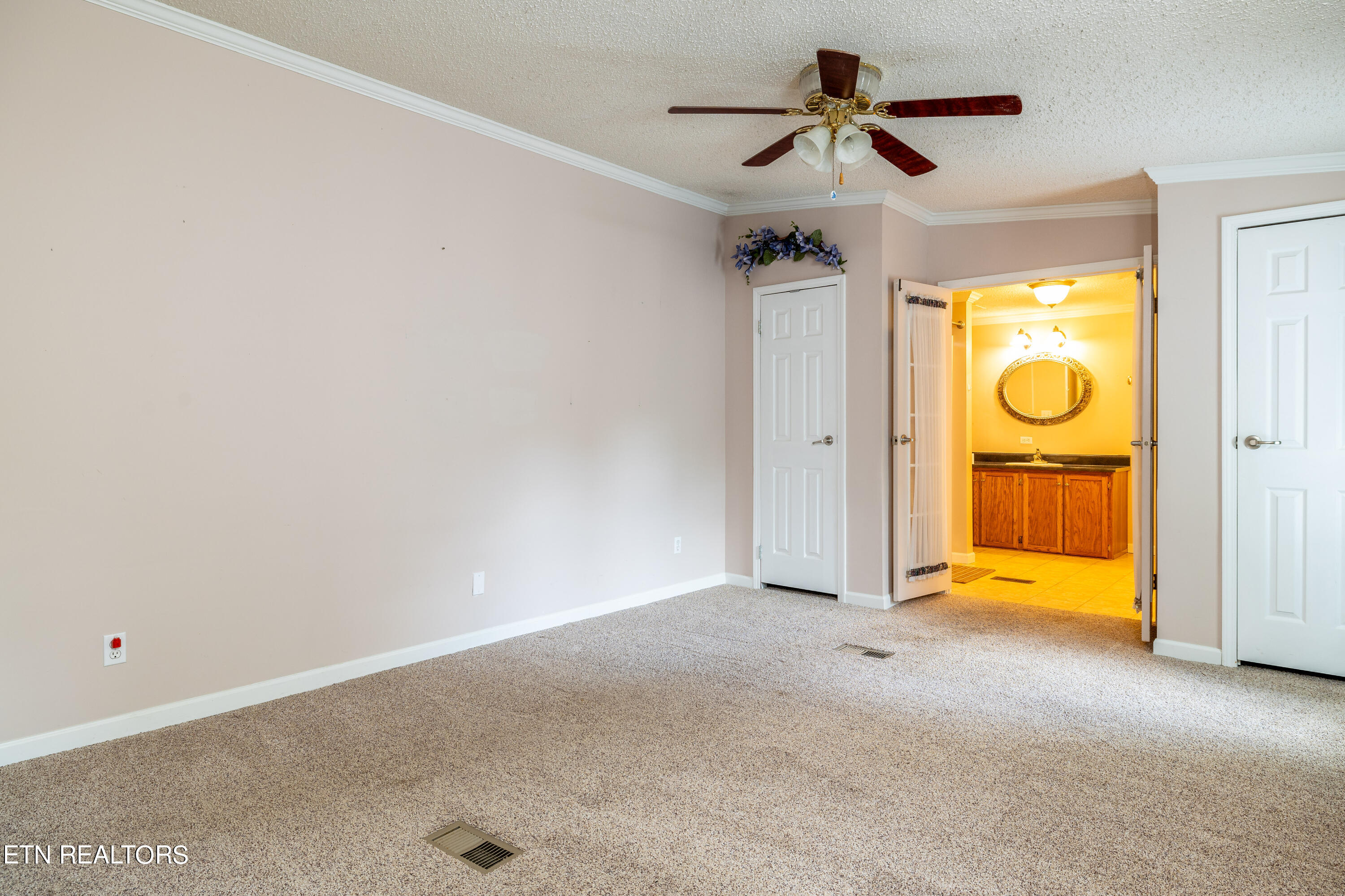 205 Fawn Trail Drive