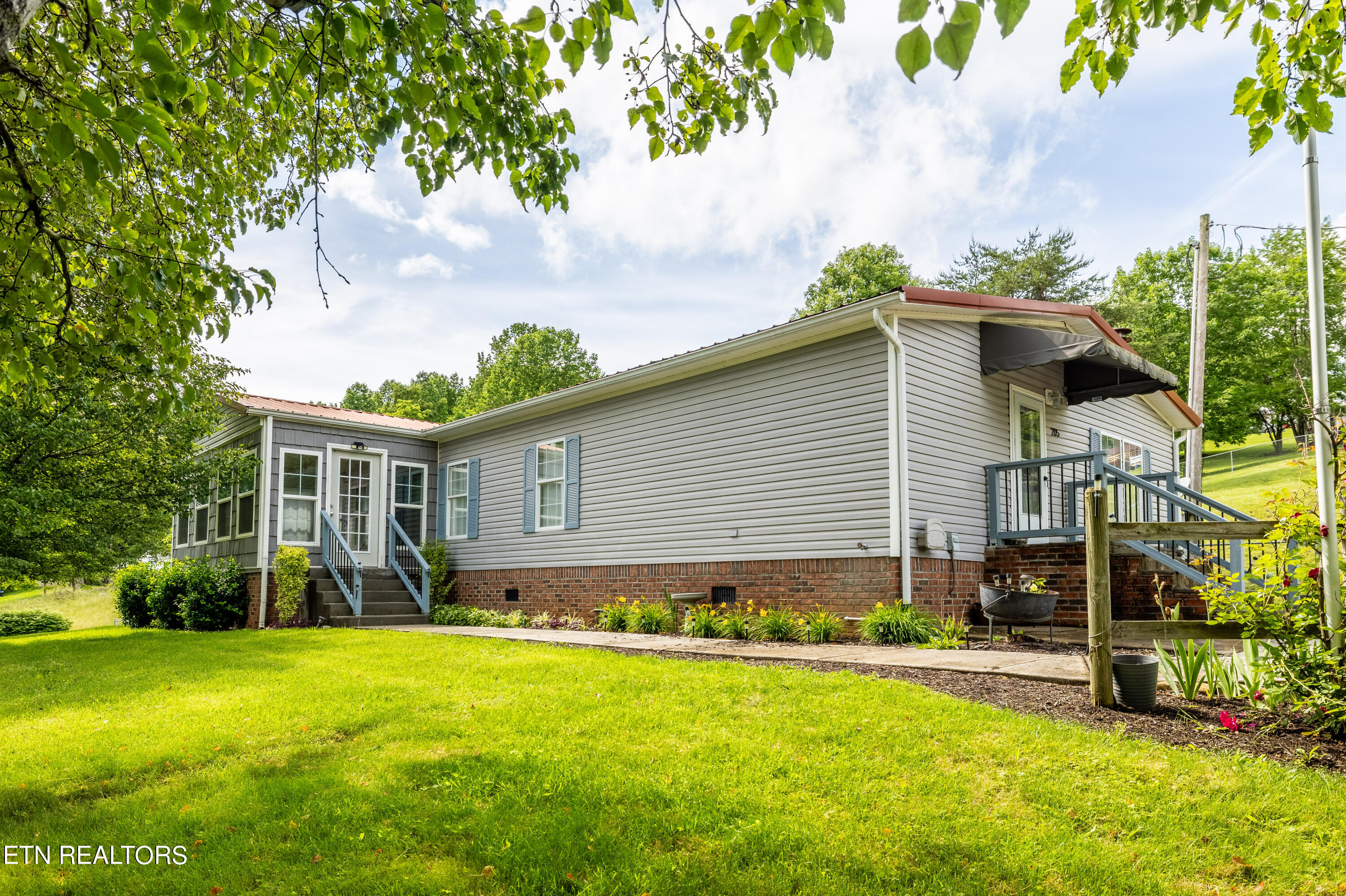 205 Fawn Trail Drive