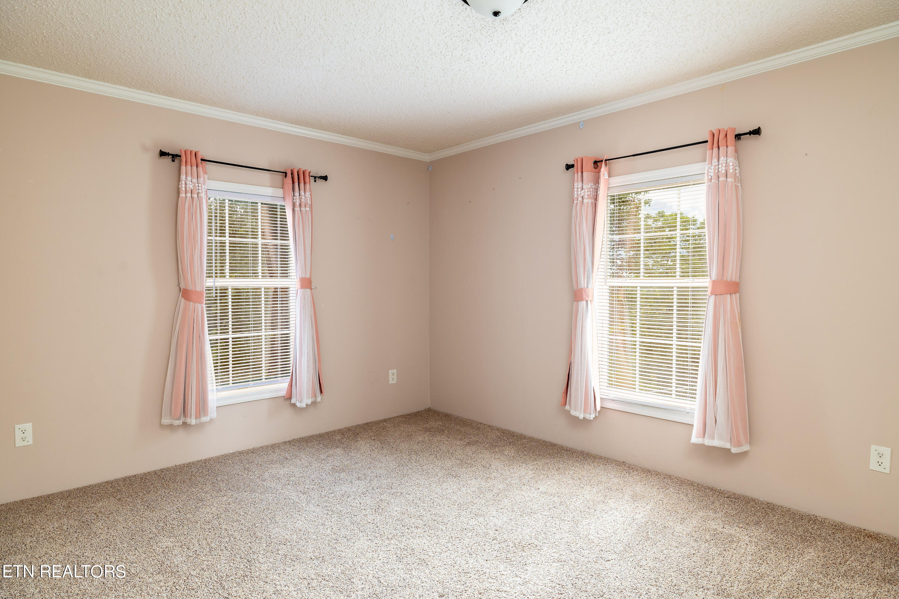 205 Fawn Trail Drive