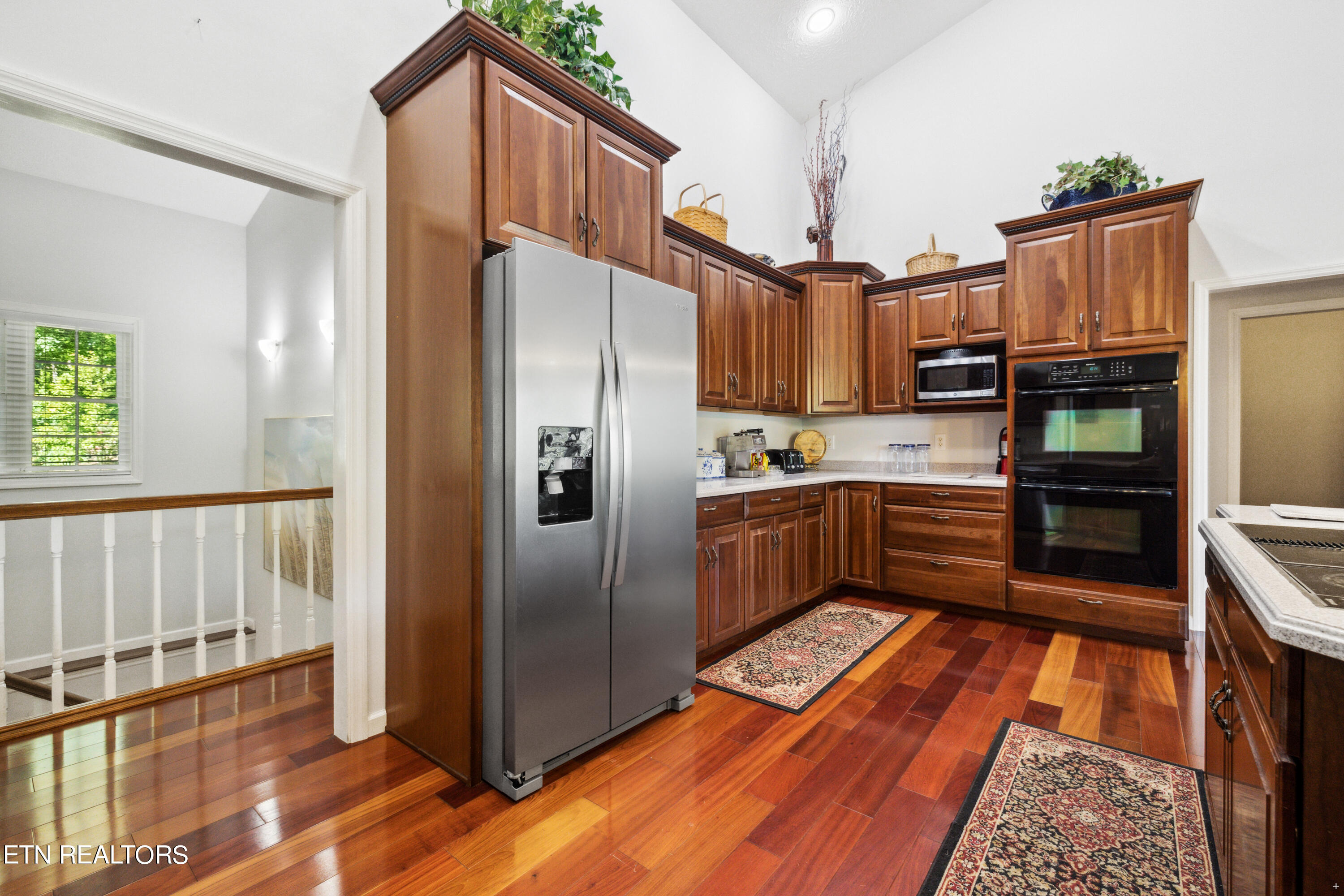 573 E Norris Point Rd, LaFollette