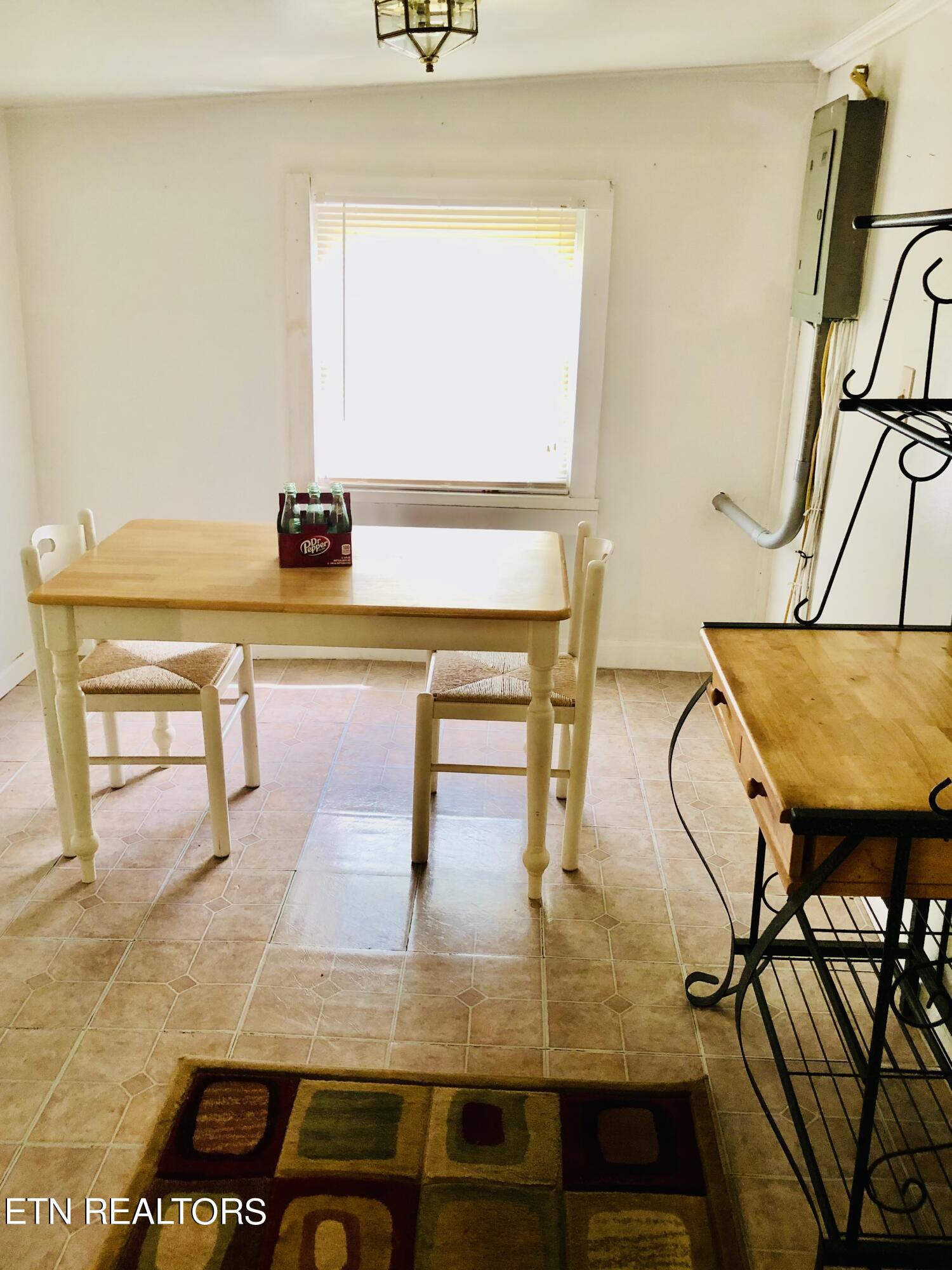 5044 Highway 25, LaFollette