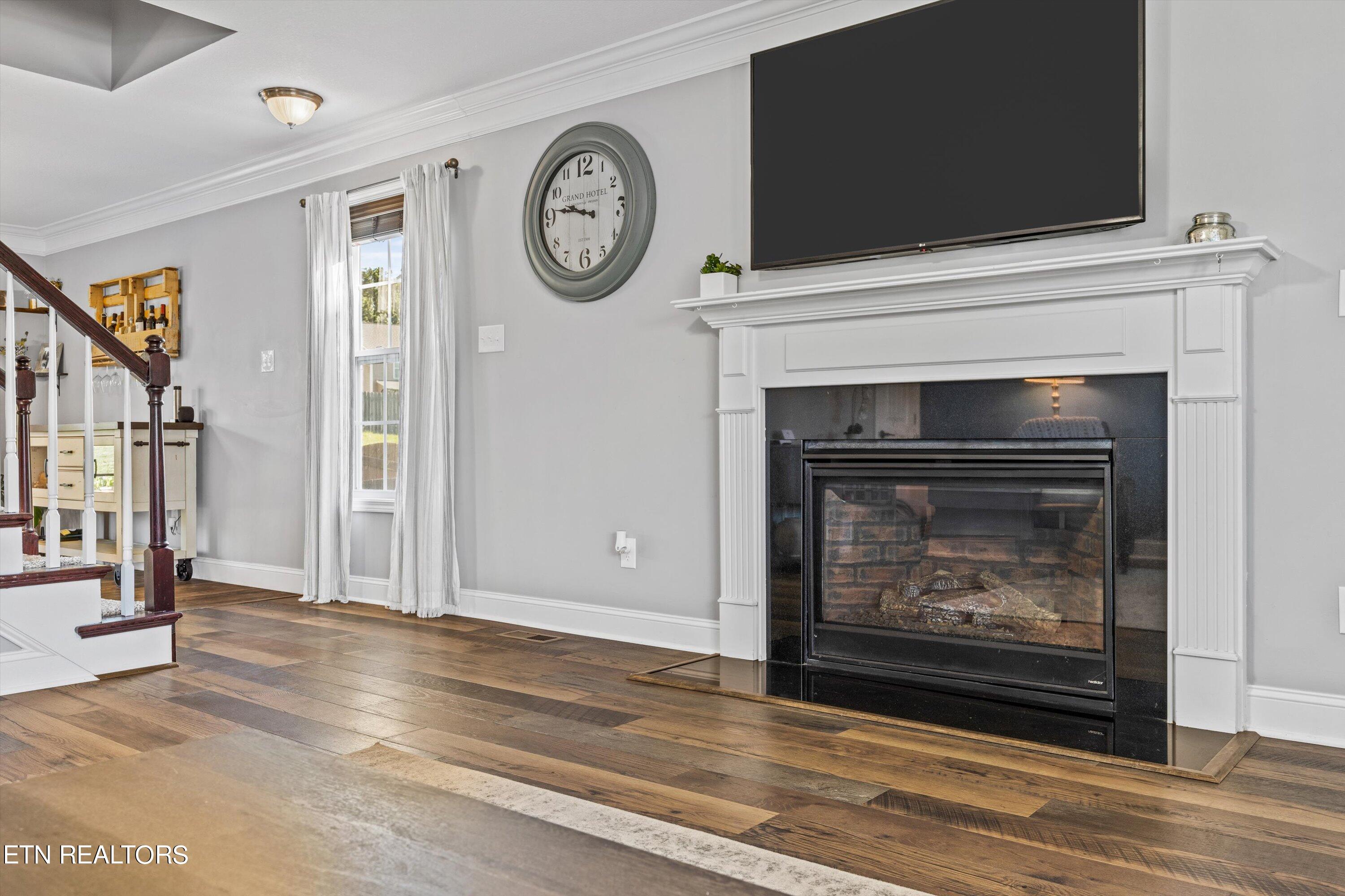 1815 Point Wood Drive