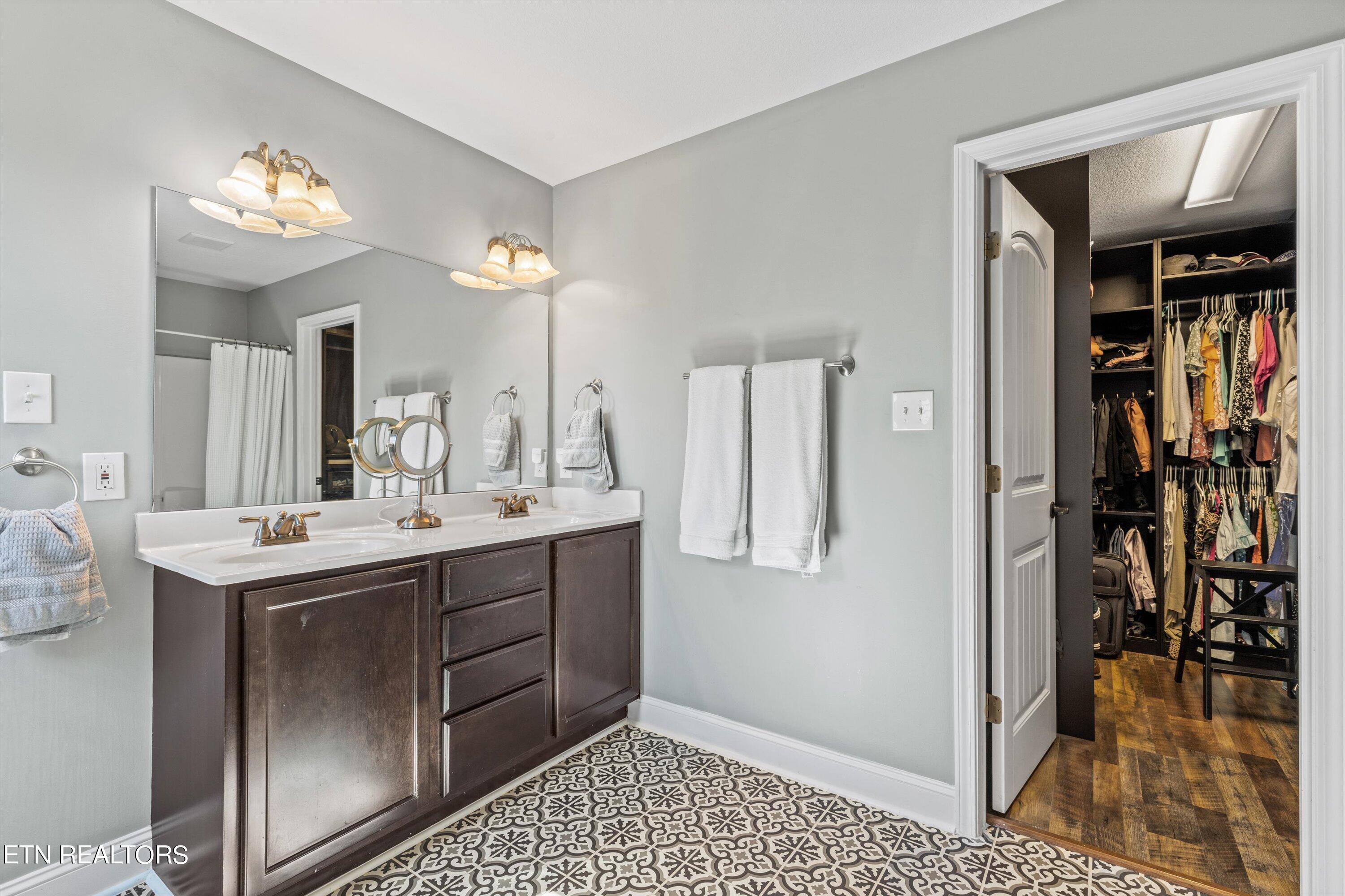 1815 Point Wood Drive