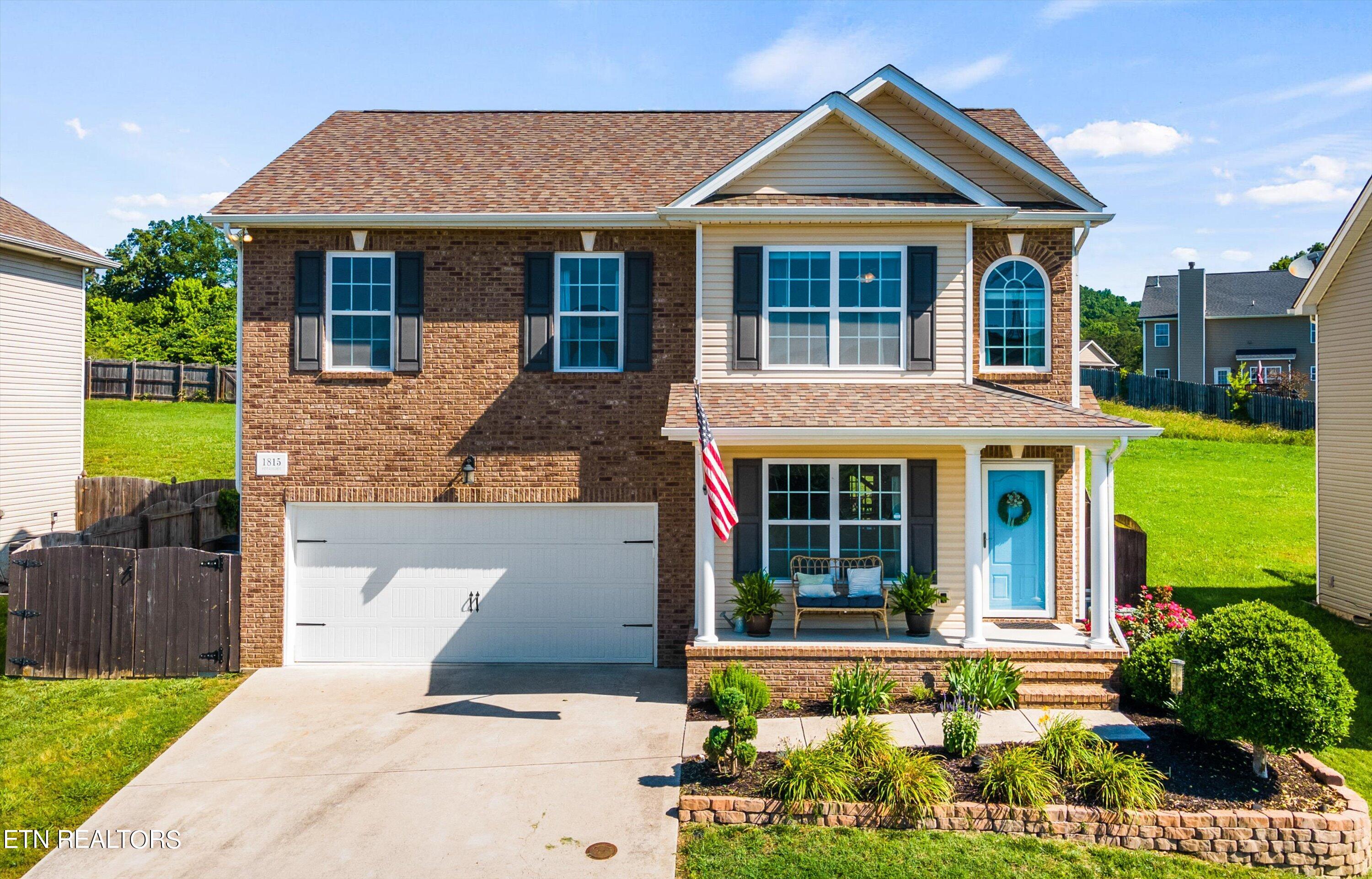 1815 Point Wood Drive