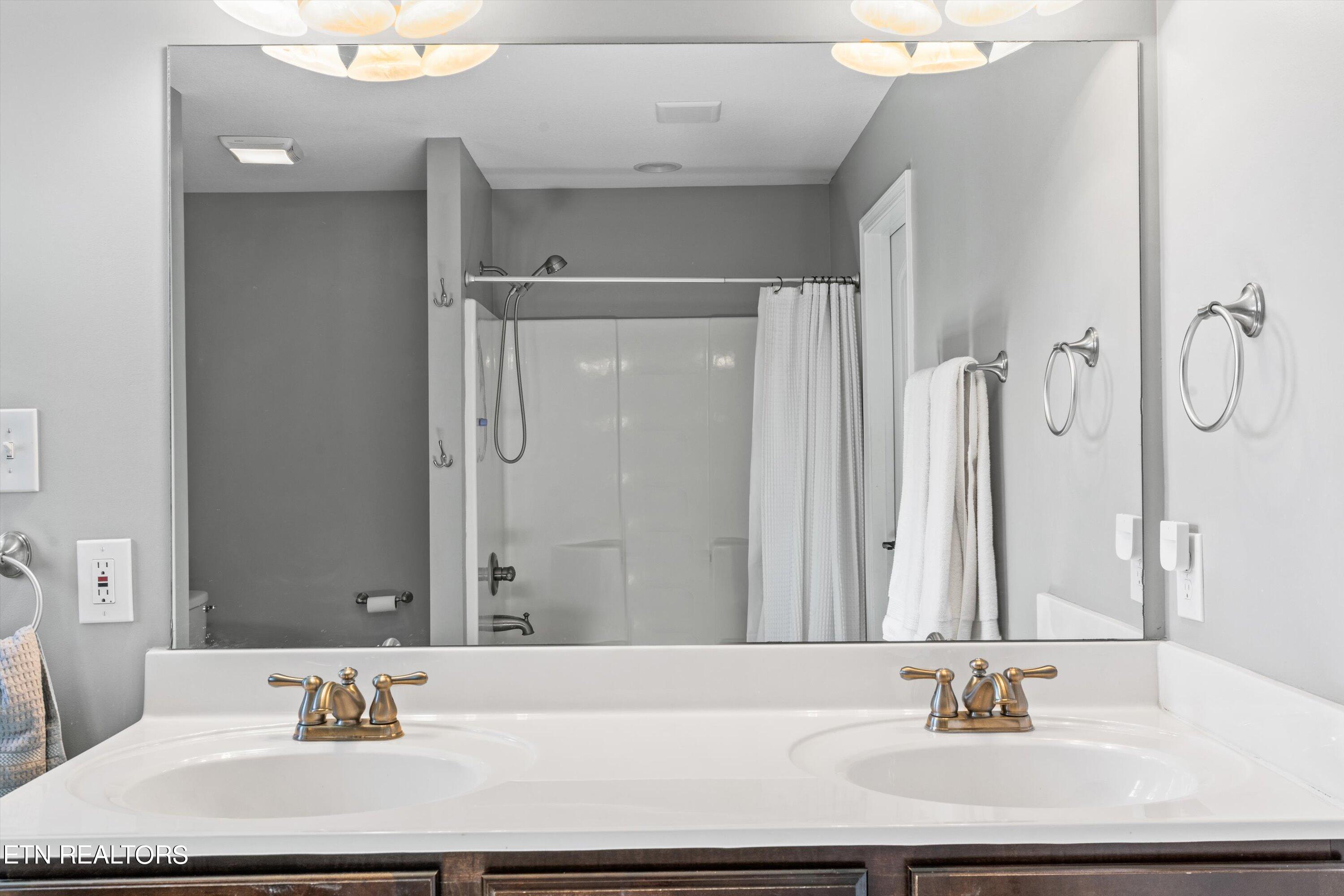 1815 Point Wood Drive