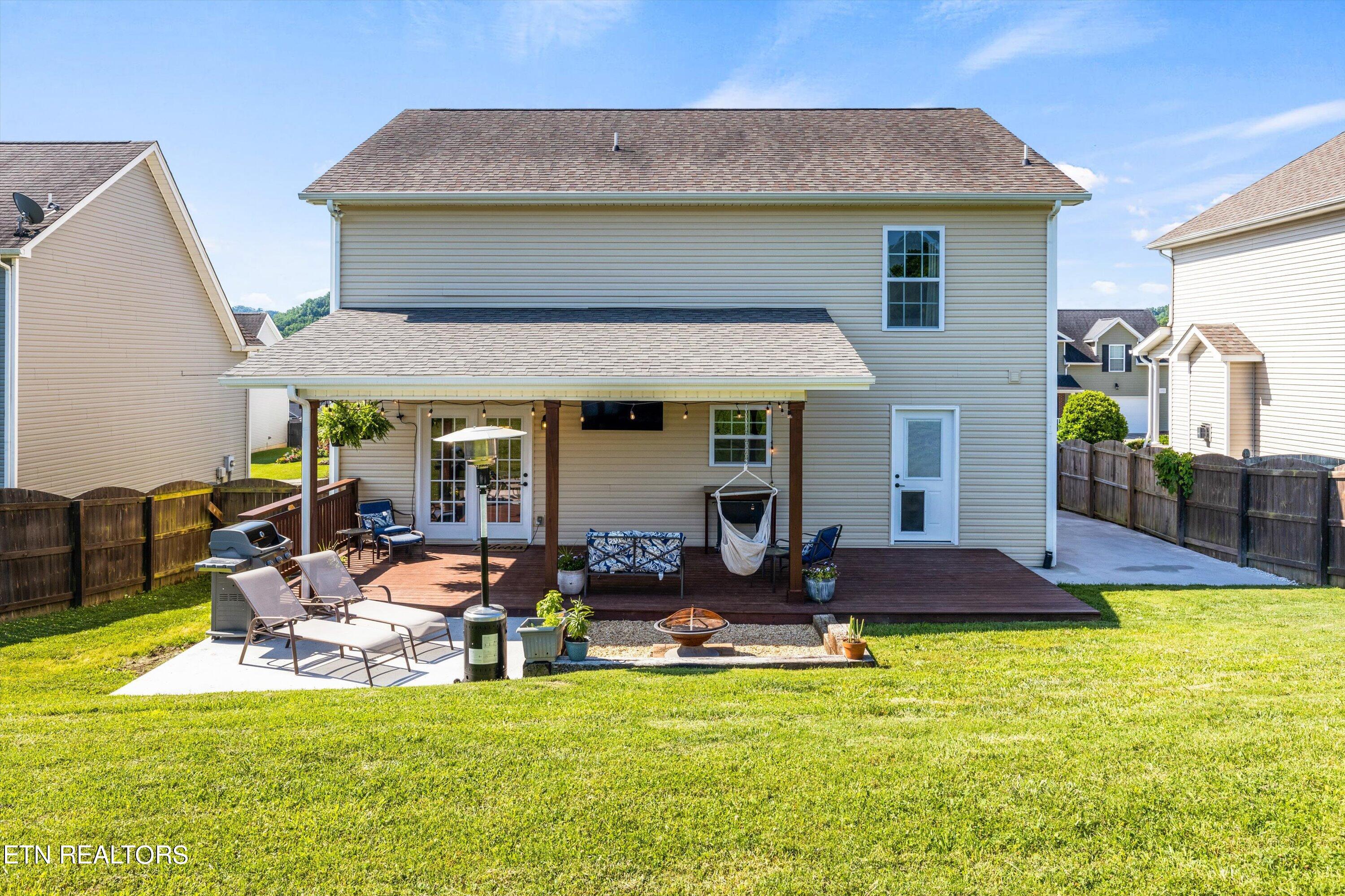 1815 Point Wood Drive