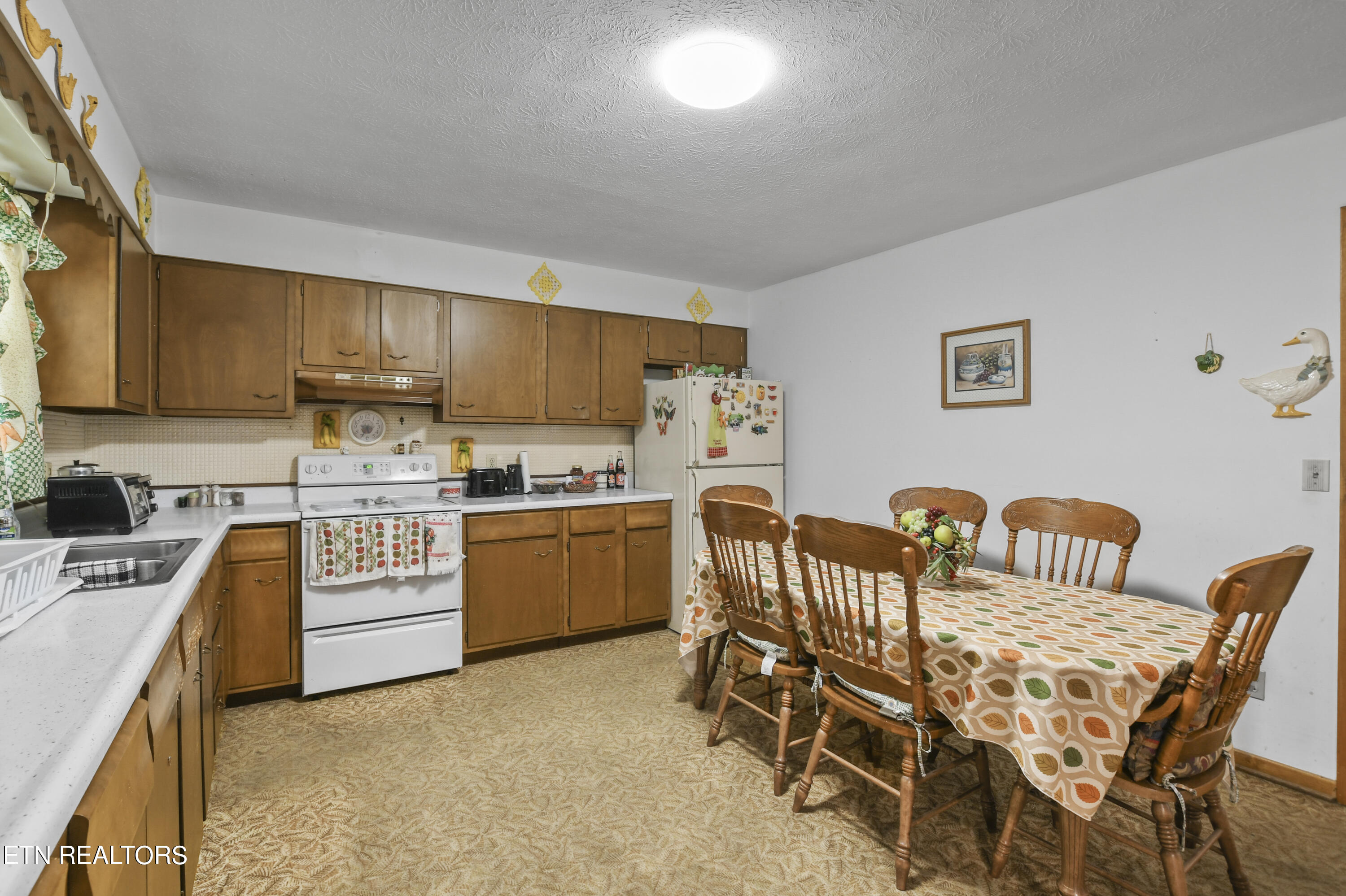 412 Wildwood Circle, LaFollette