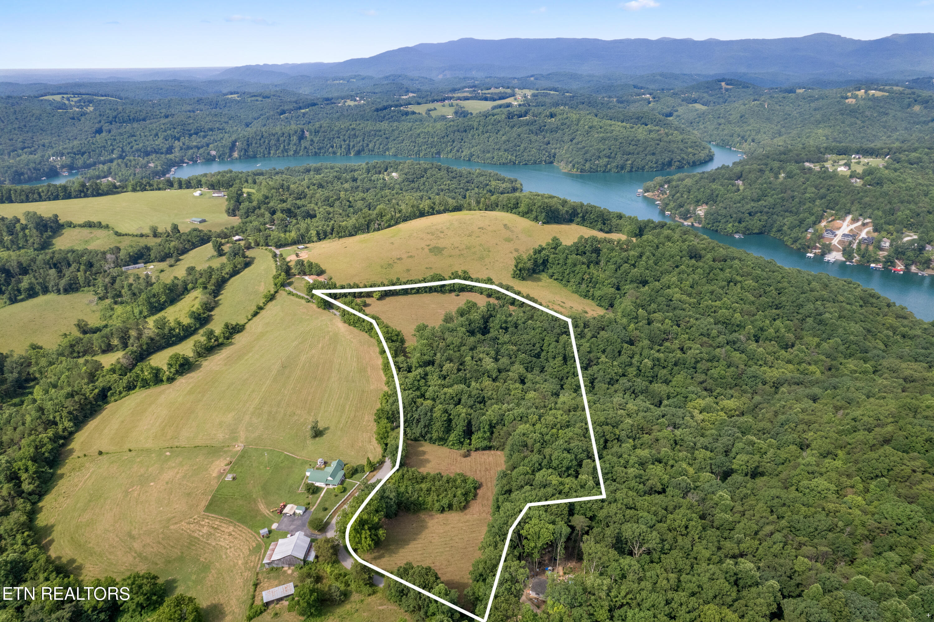 0 Chestnut Stump Rd, LaFollette