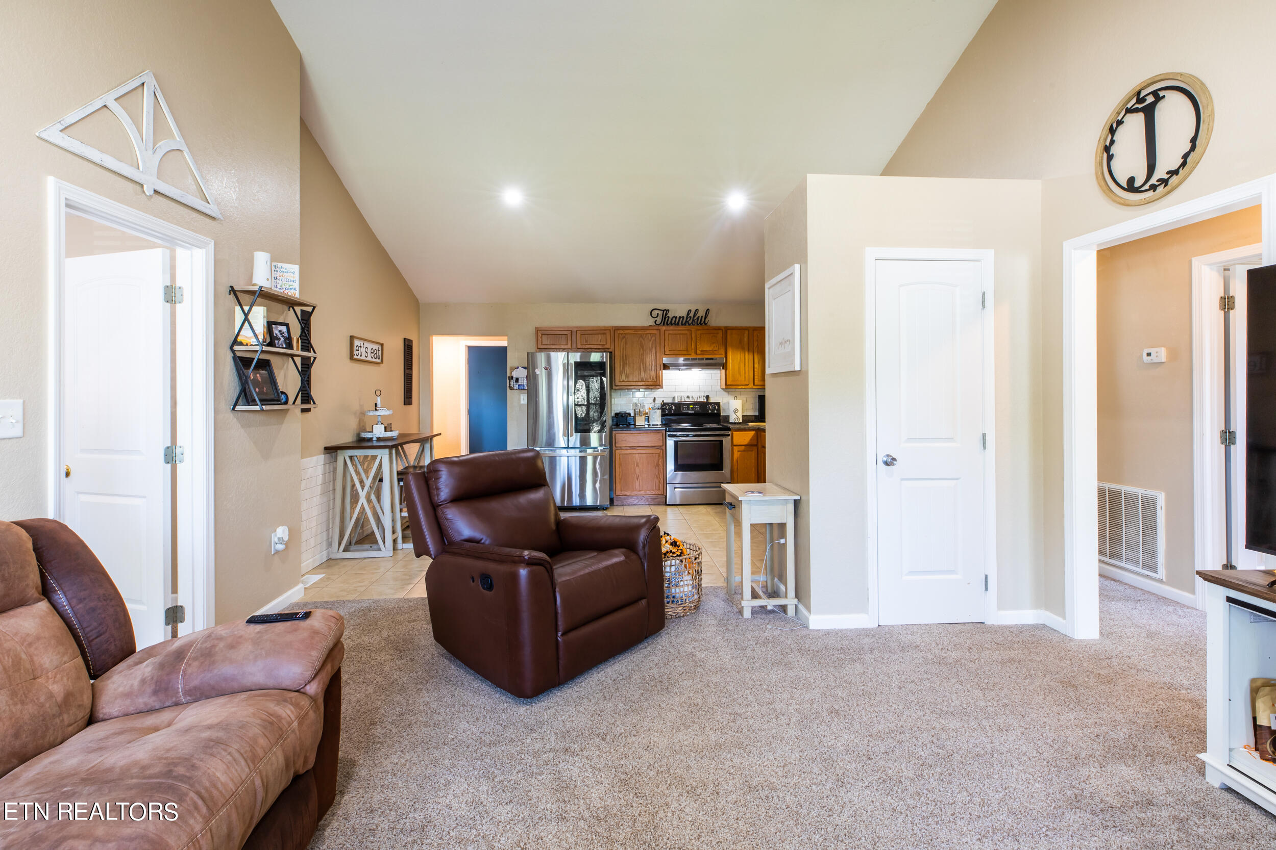 210 Sandy Circle, LaFollette