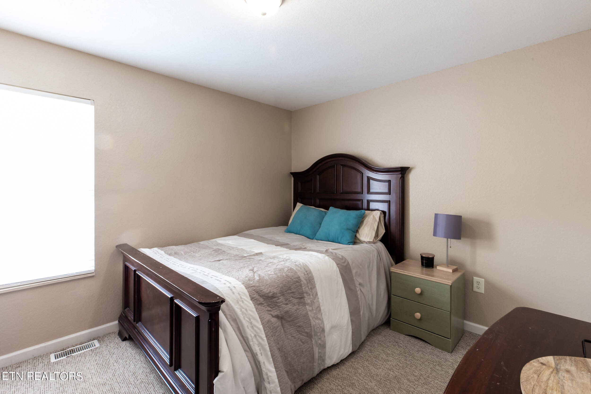 210 Sandy Circle, LaFollette