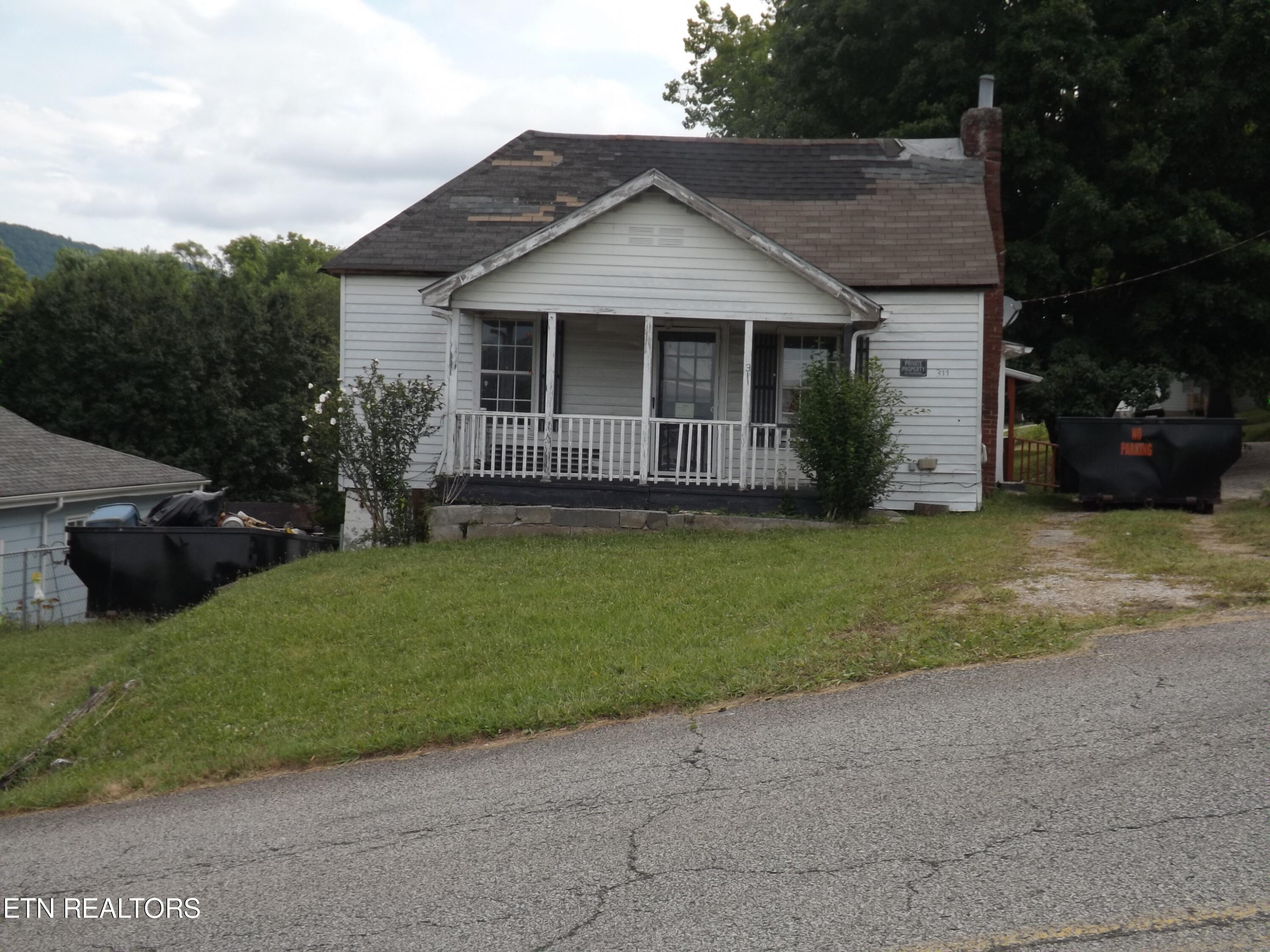 311 S CUMBERLAND Ave, LaFollette