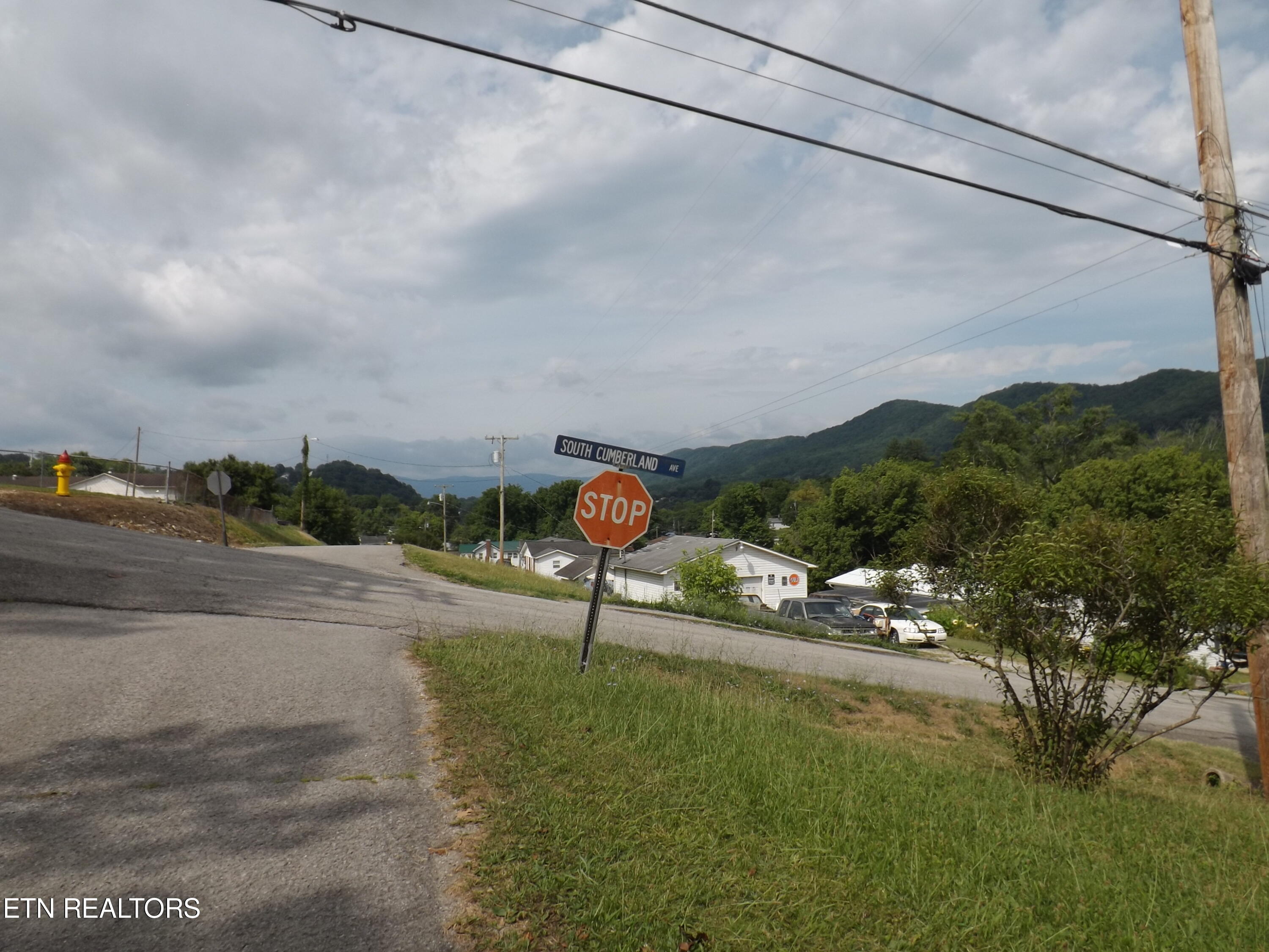 311 S CUMBERLAND Ave, LaFollette