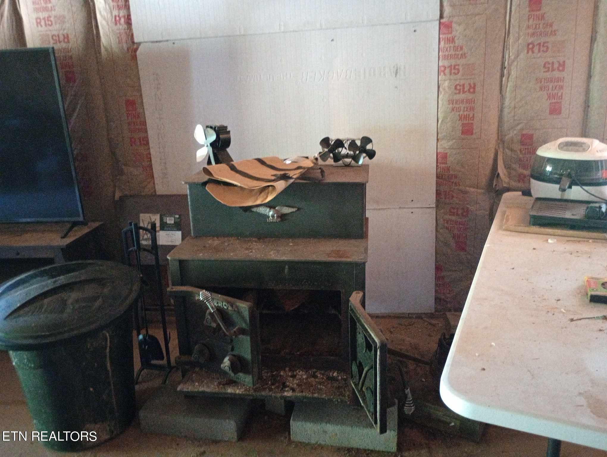 1037 Little Valley Rd