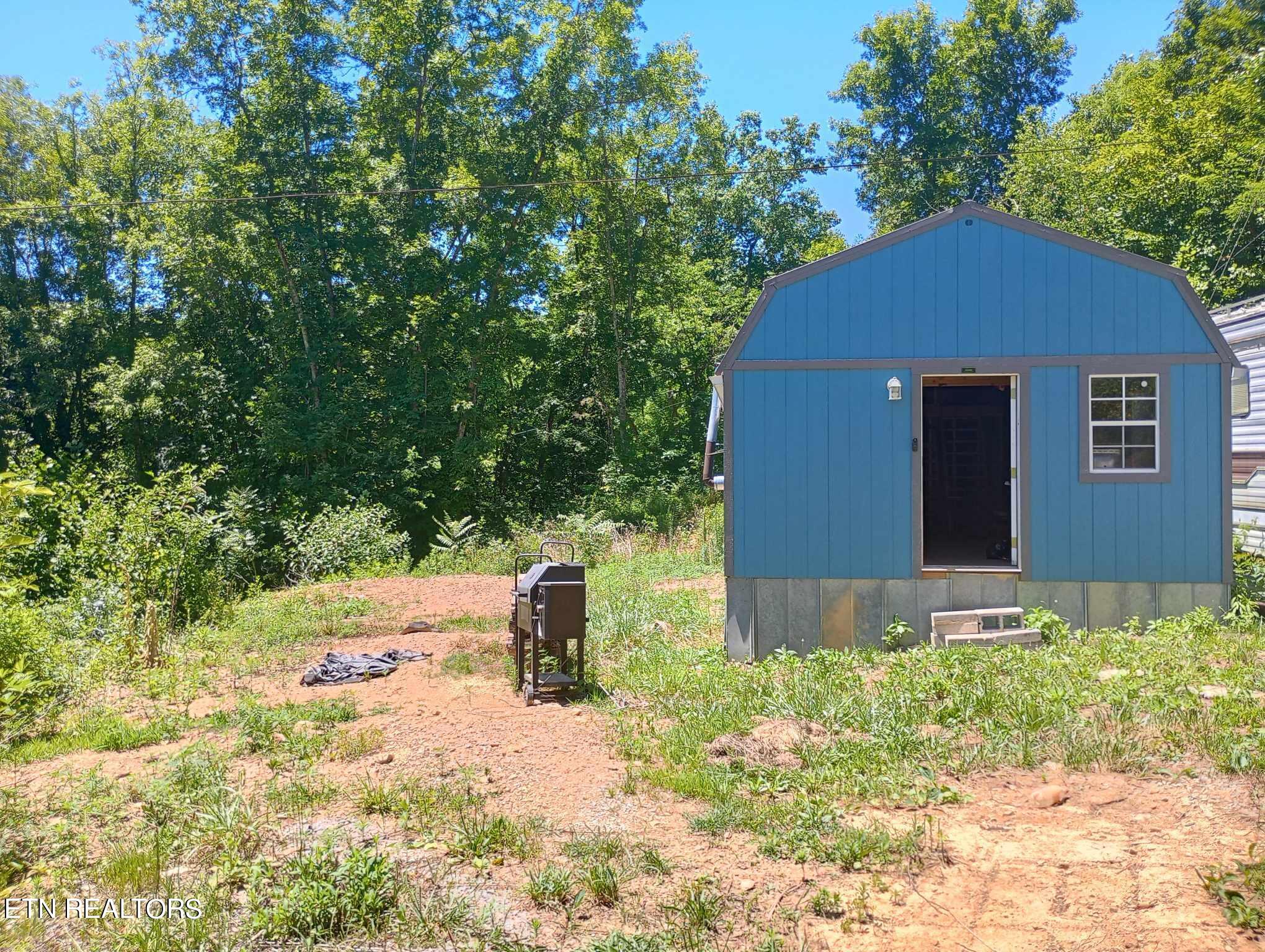 1037 Little Valley Rd