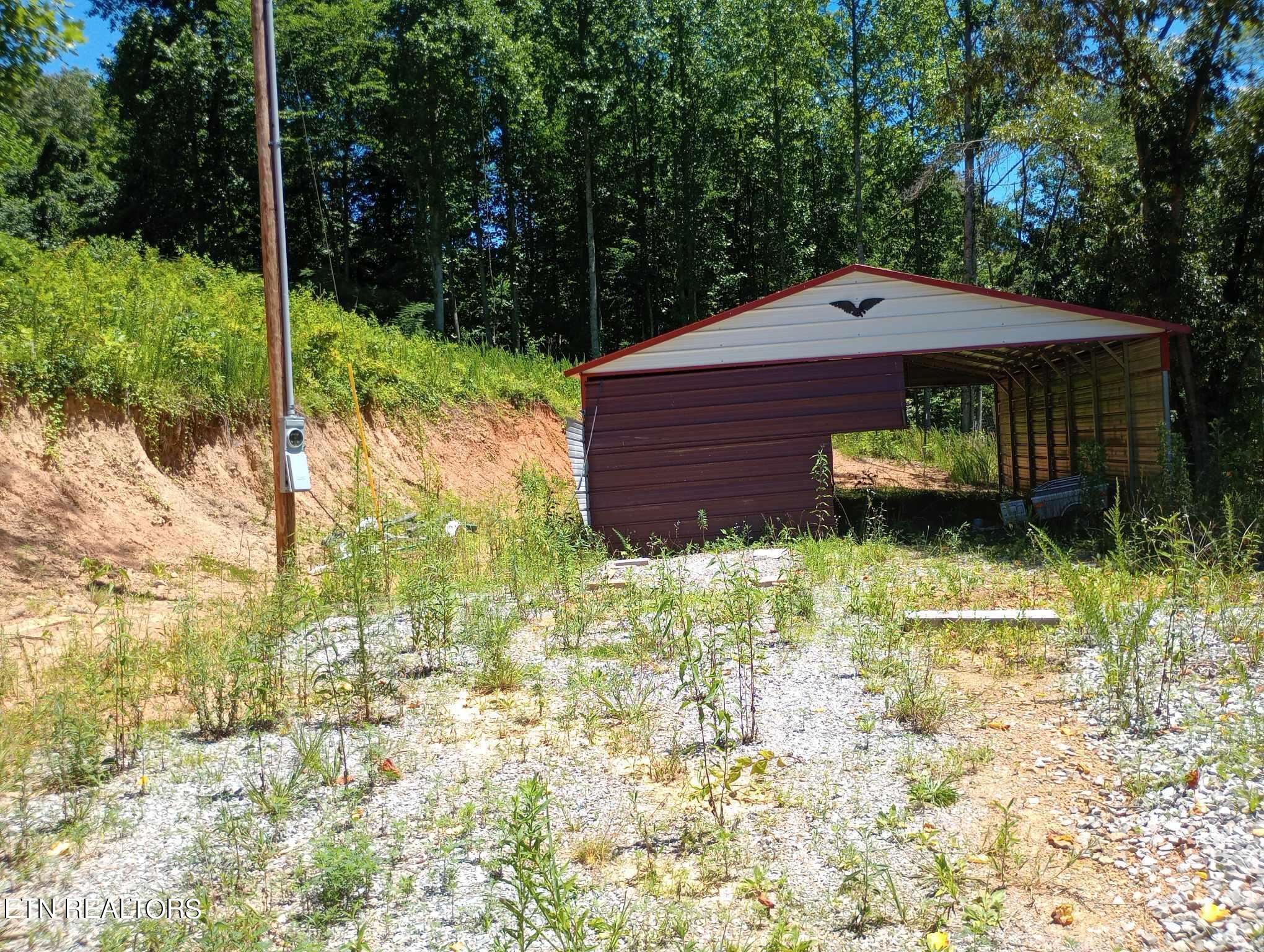 1037 Little Valley Rd