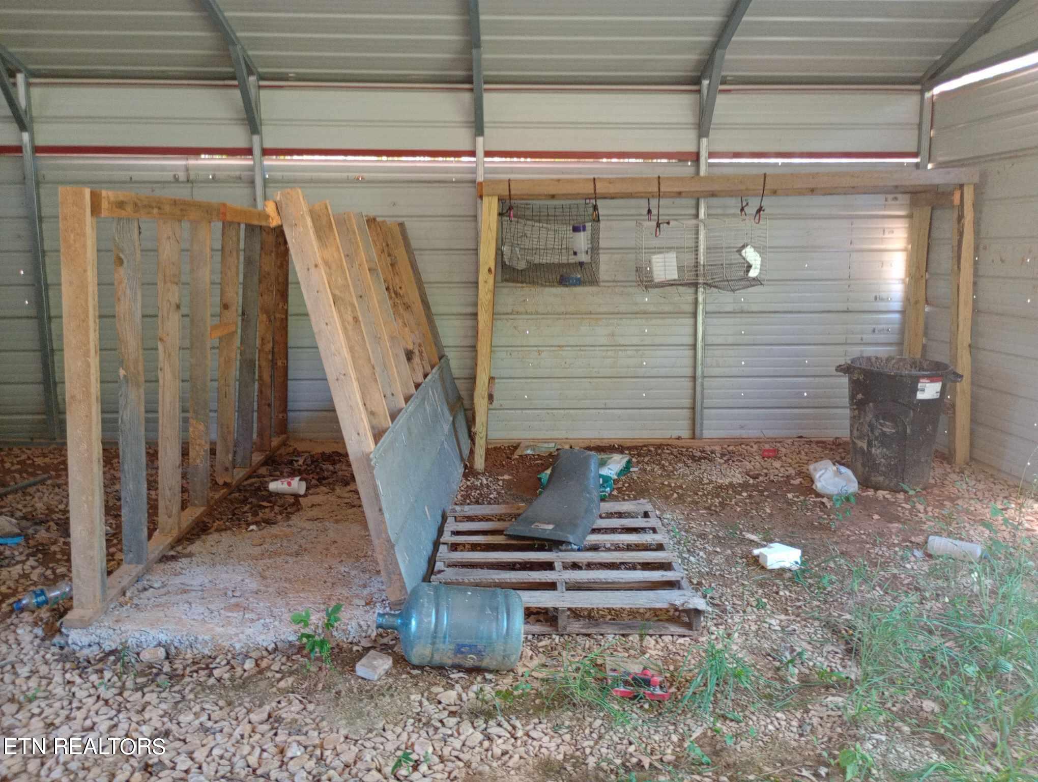 1037 Little Valley Rd