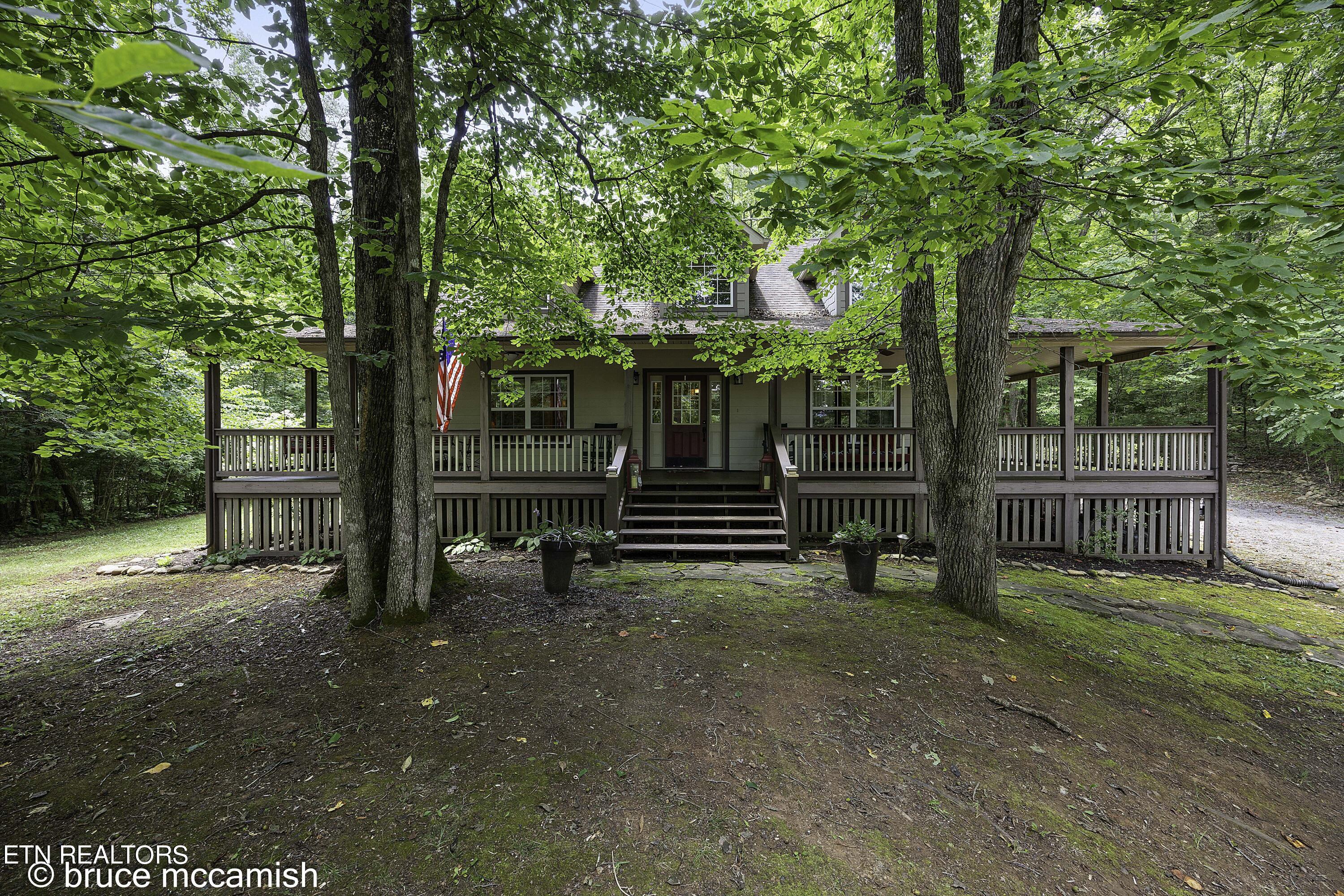 536 E Norris Point Rd, LaFollette