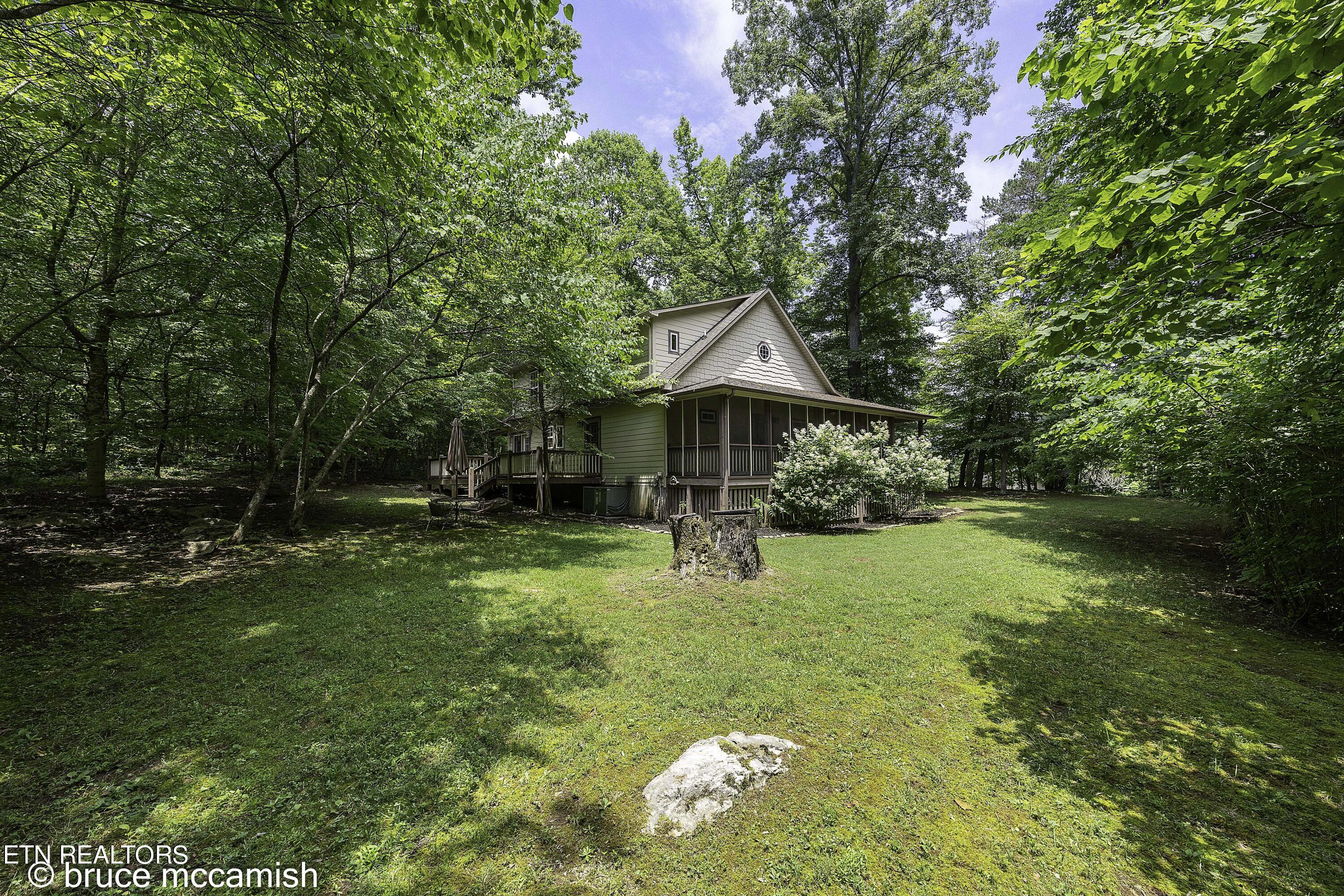 536 E Norris Point Rd, LaFollette