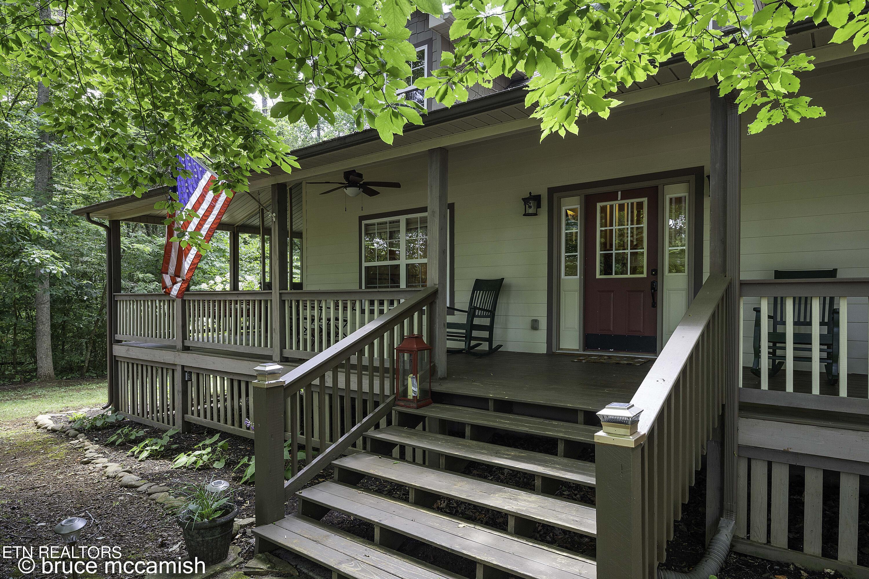 536 E Norris Point Rd, LaFollette