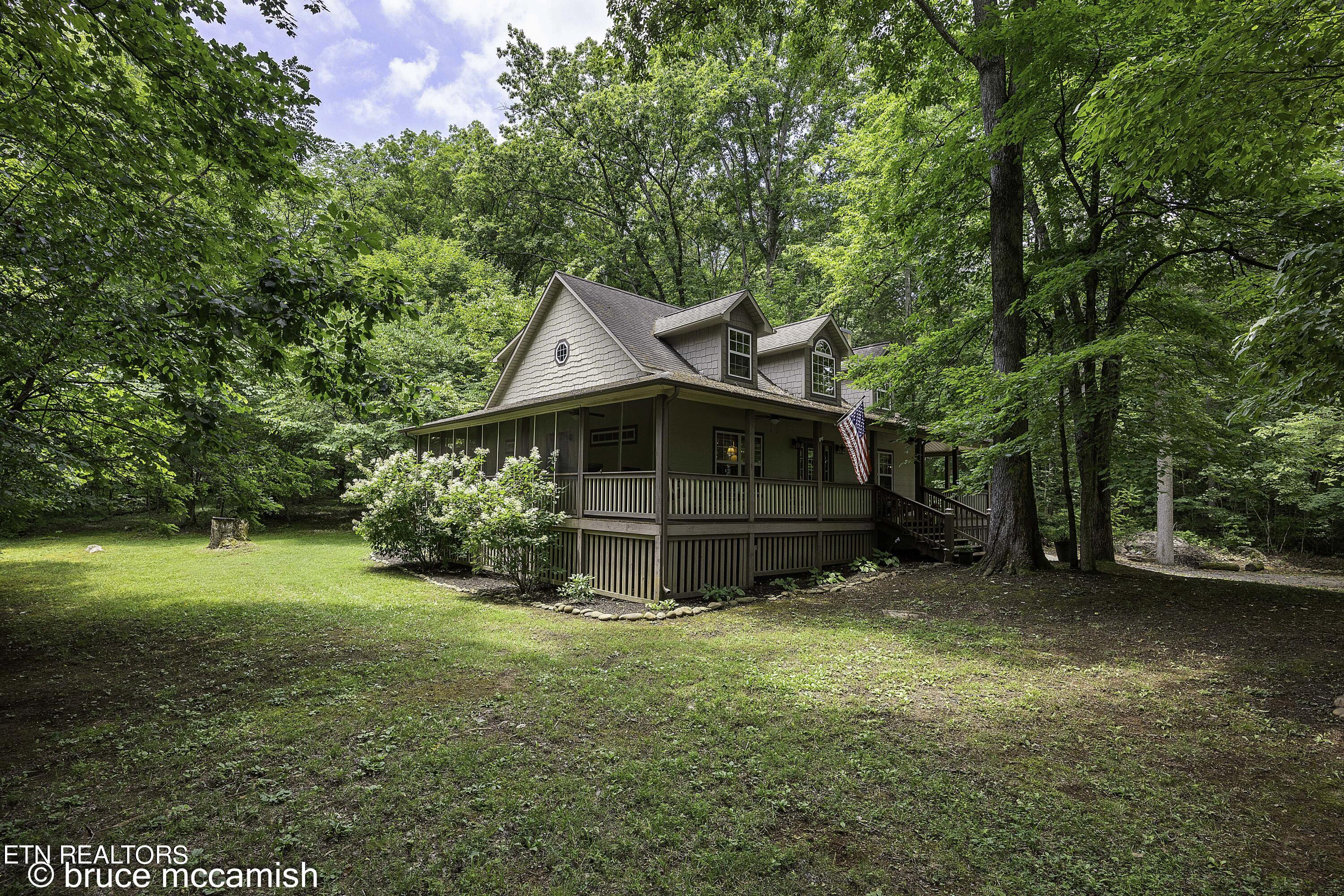 536 E Norris Point Rd, LaFollette