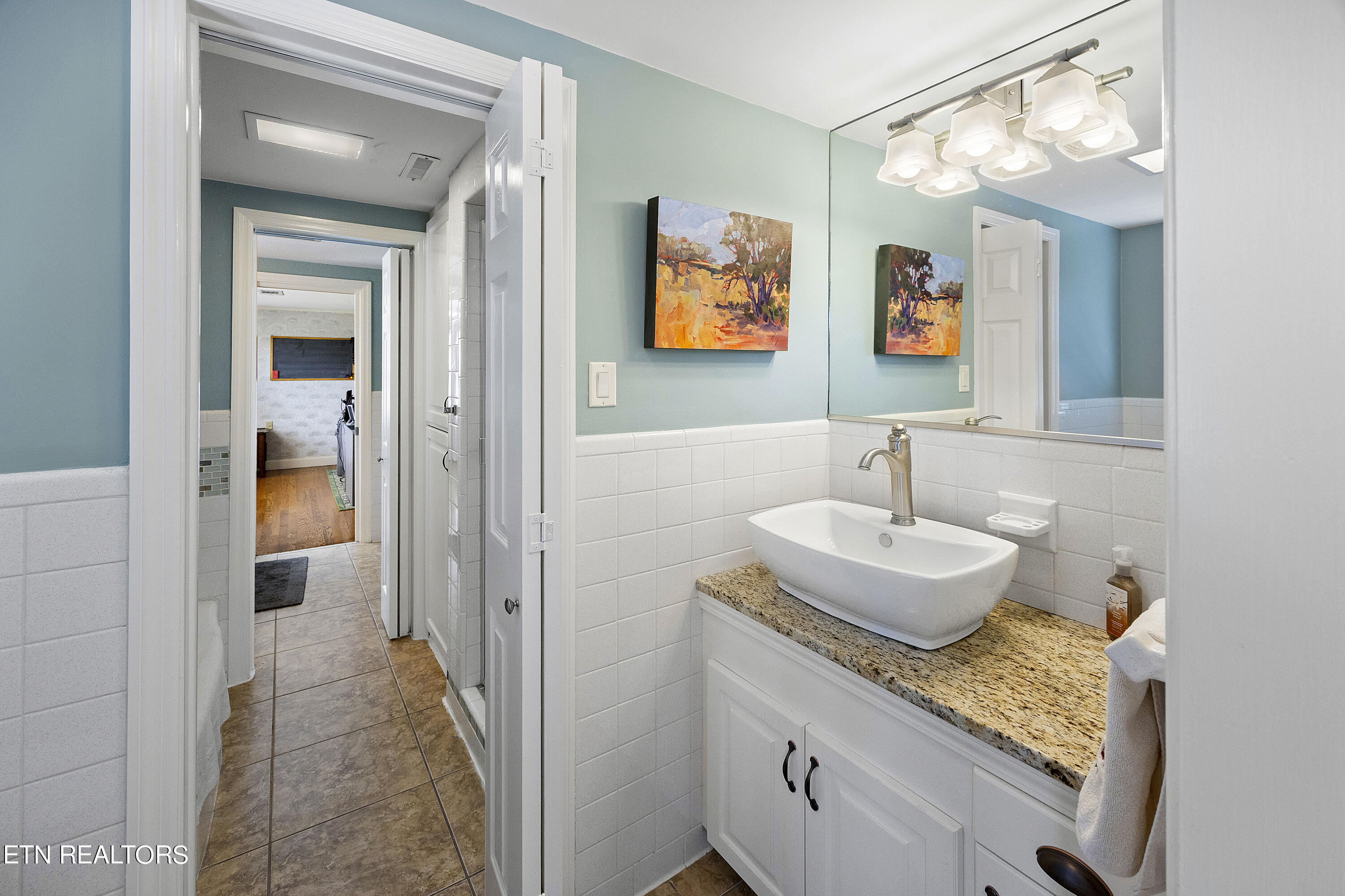 704 Claiborne Rd, LaFollette