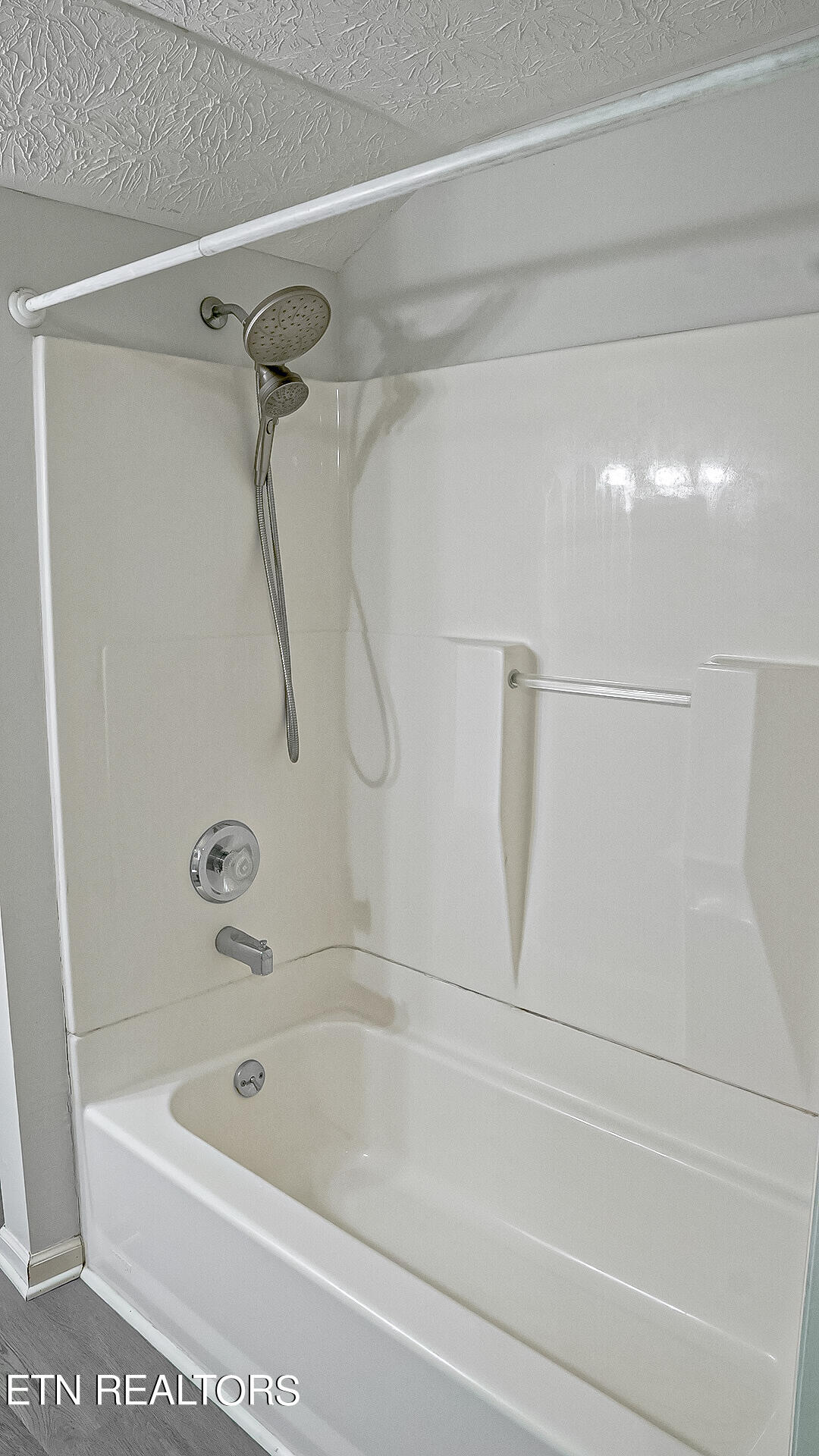 9315 Andersonville Pike