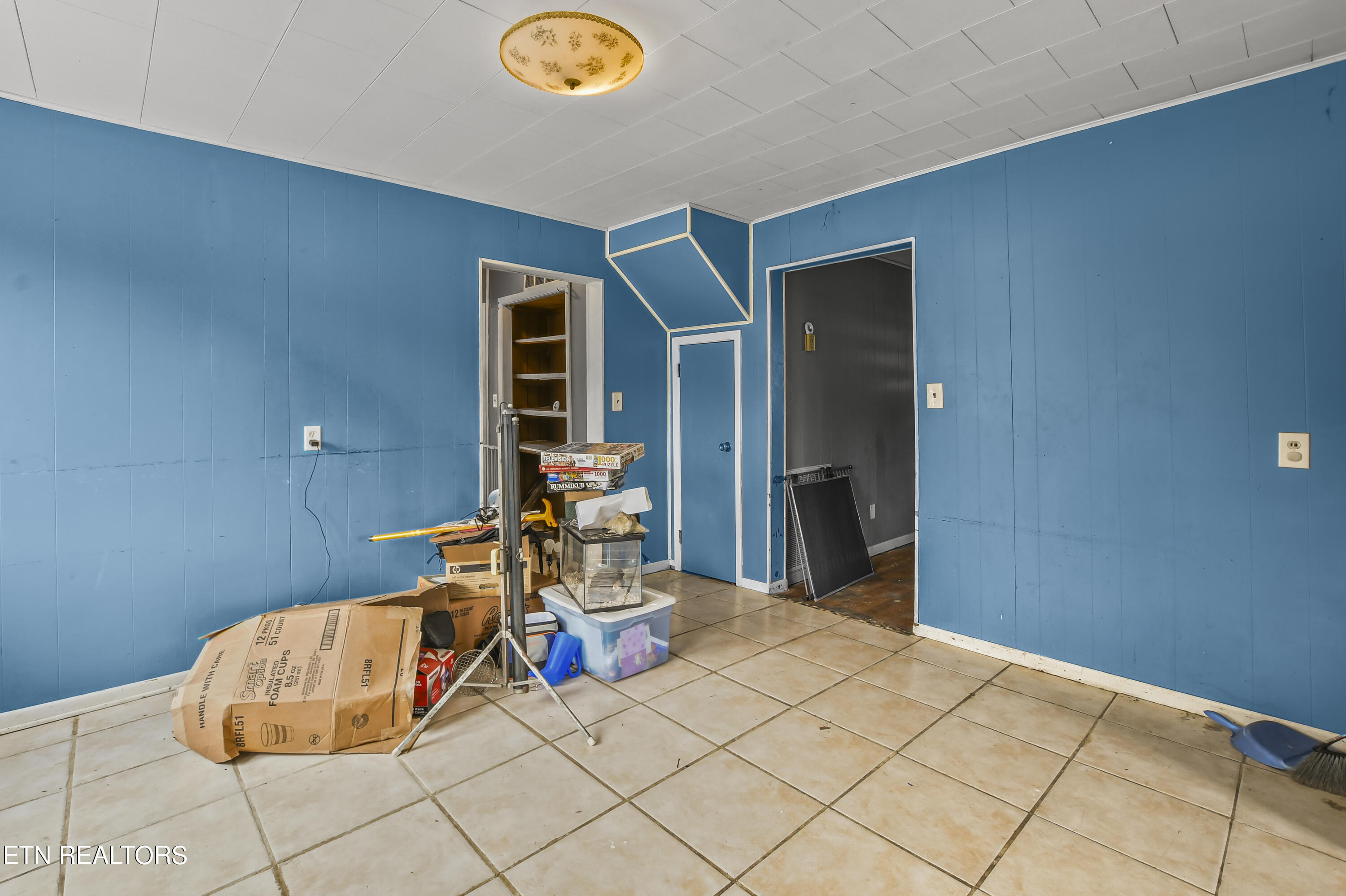 1669 Jeffers Road Rd