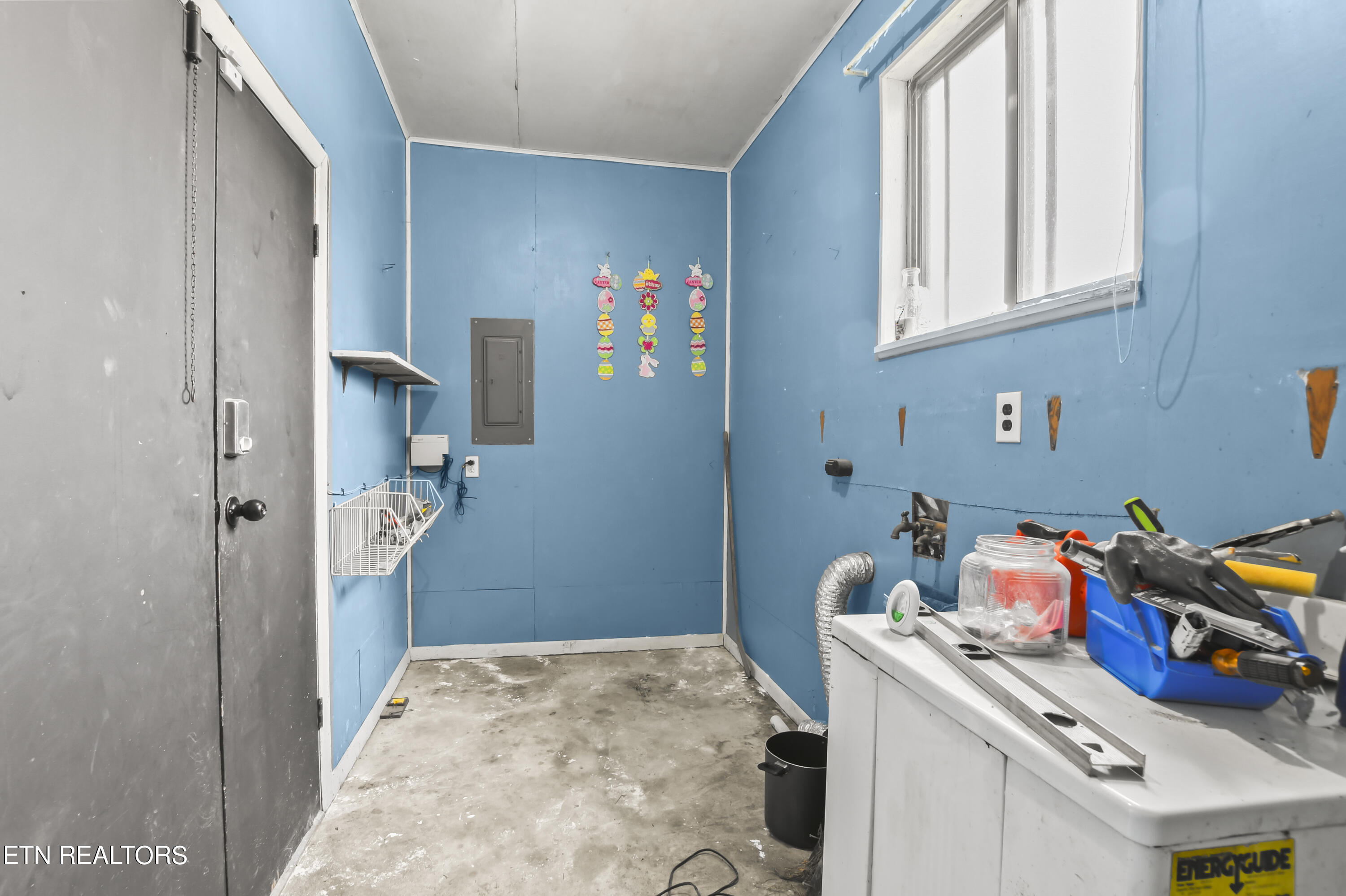 1669 Jeffers Road Rd