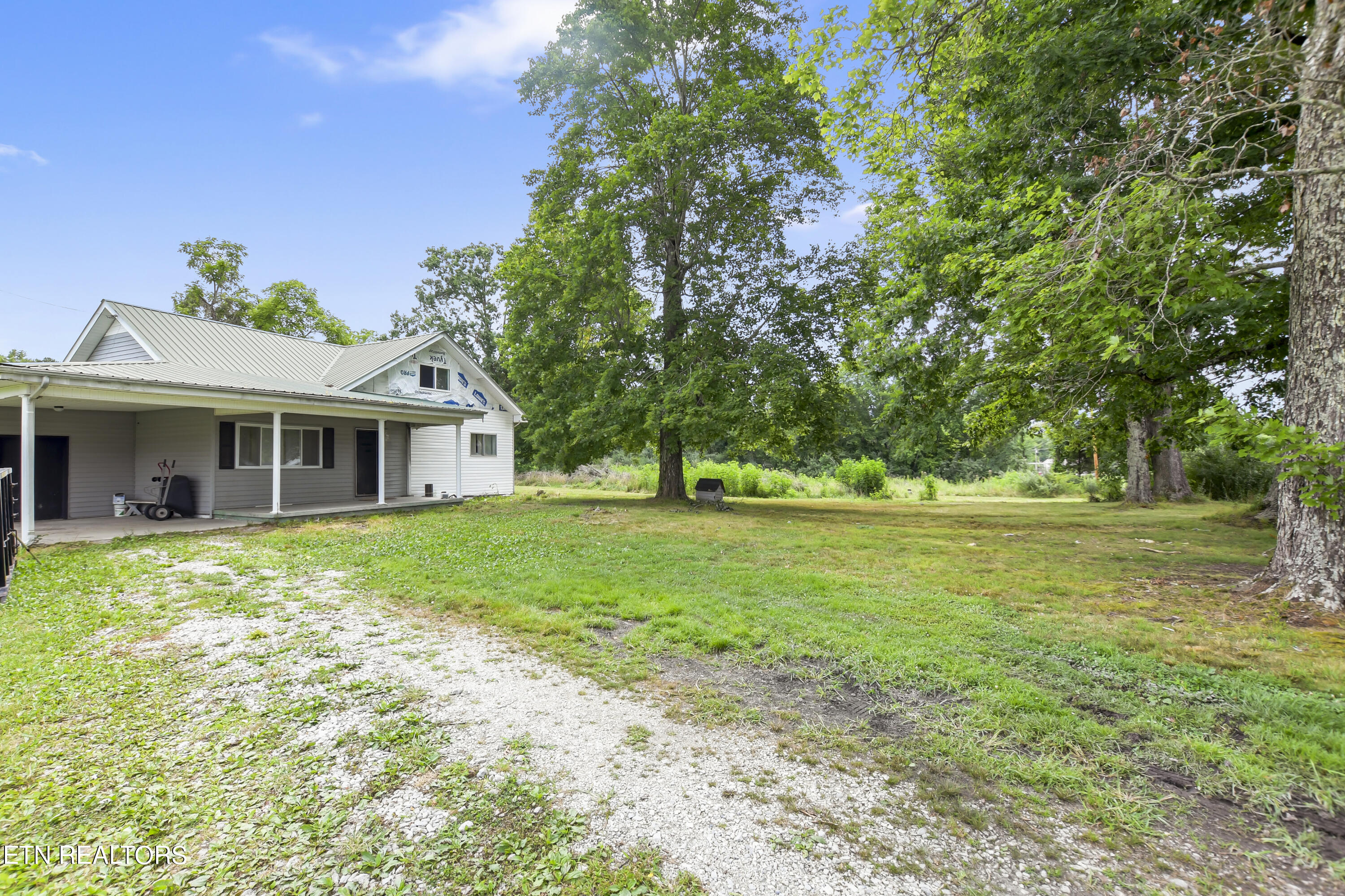 1669 Jeffers Road Rd