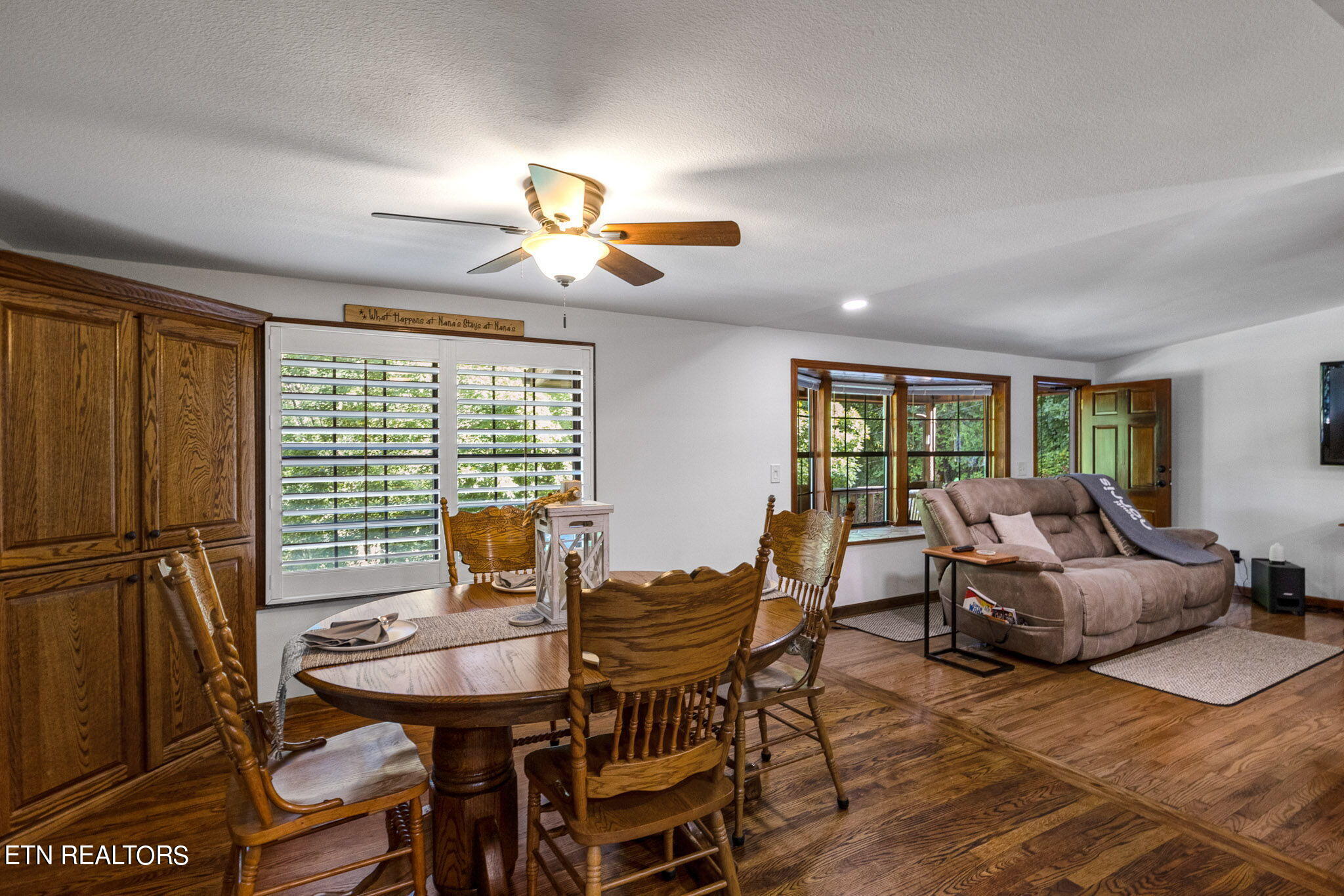 241 North. Dark Hollow Rd