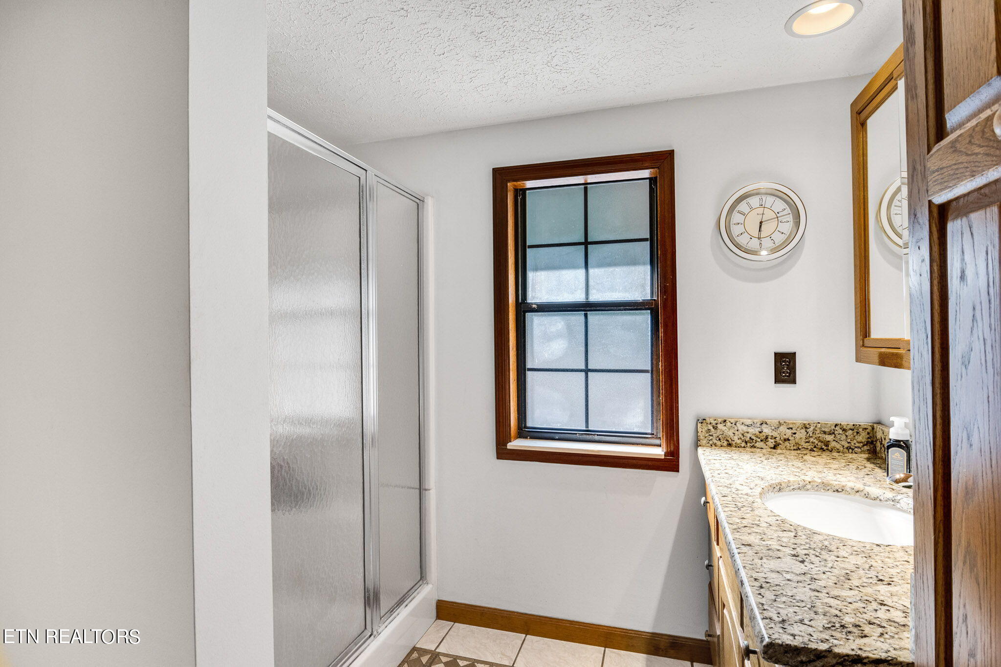 241 North. Dark Hollow Rd