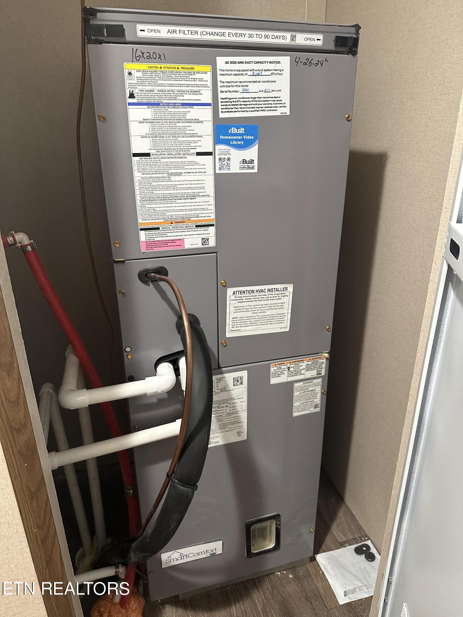 604 E Hemlock St, LaFollette