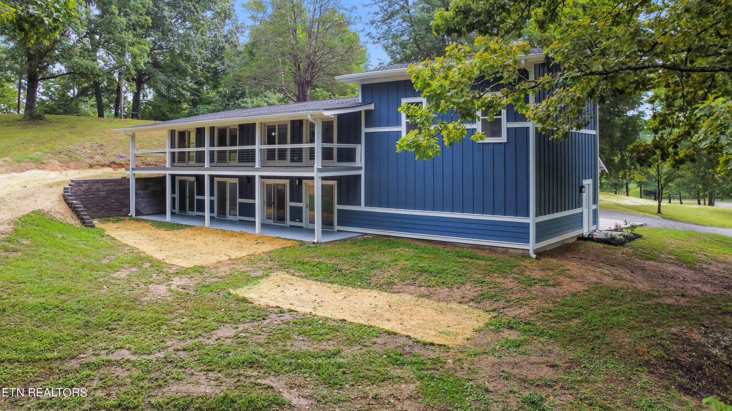 285 Perry Smith Lane