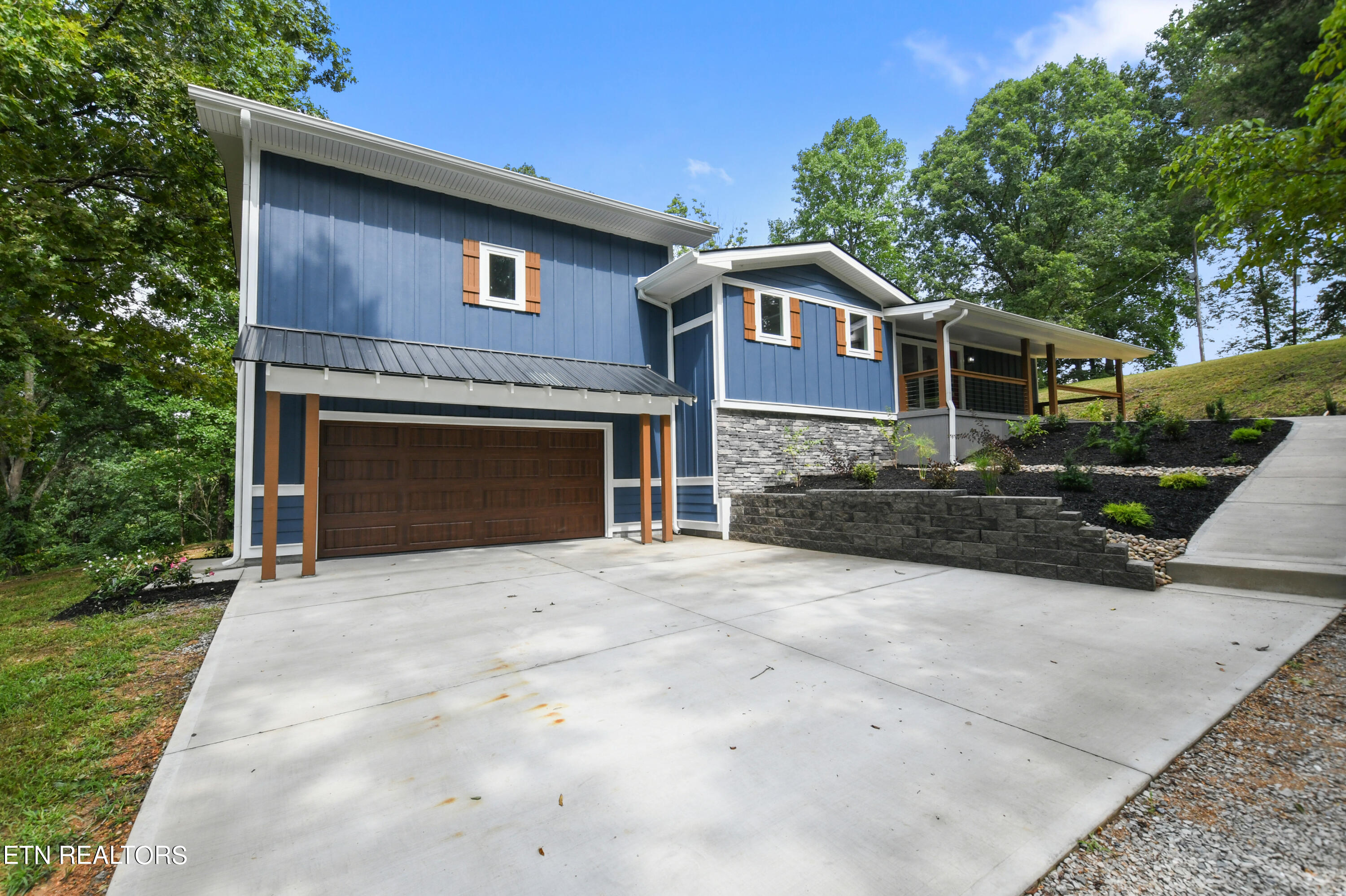 285 Perry Smith Lane