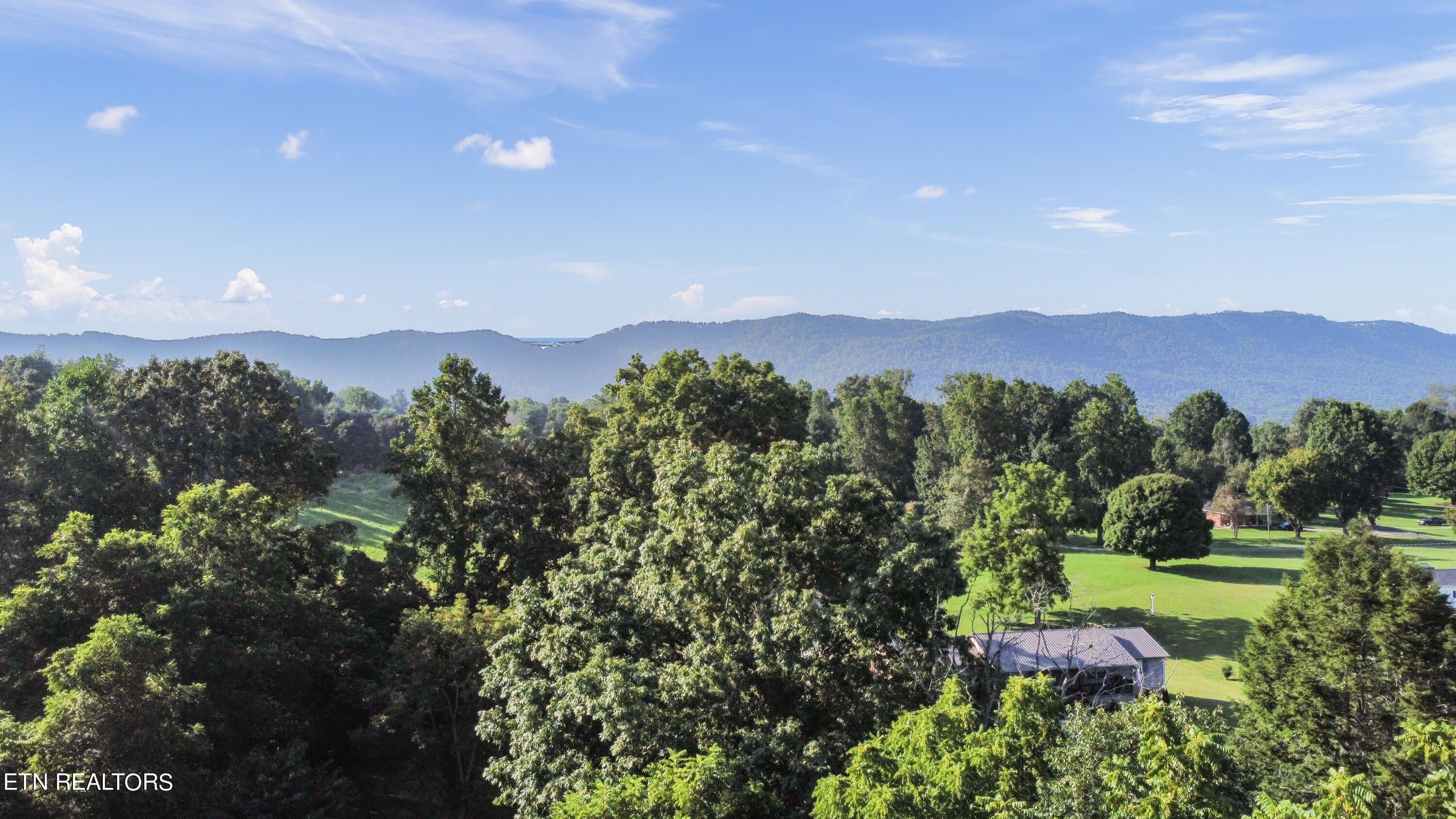 313 Mckinney Rd, LaFollette