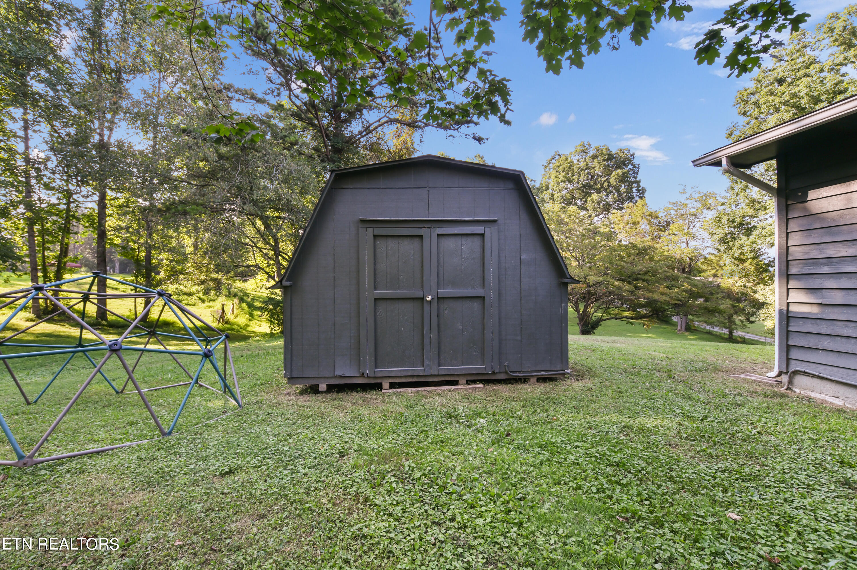 313 Mckinney Rd, LaFollette