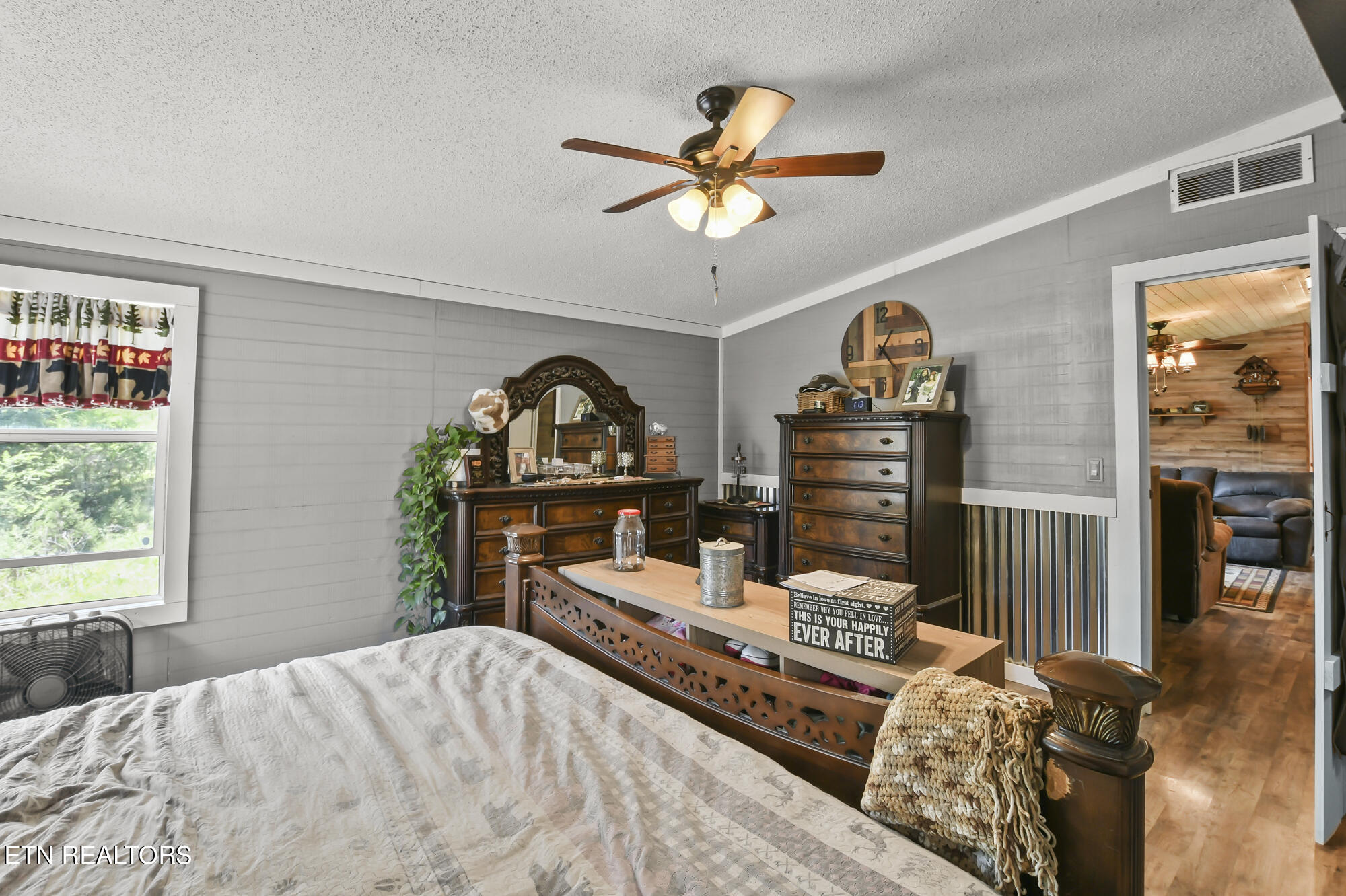 1839 Pleasant Ridge Rd, LaFollette