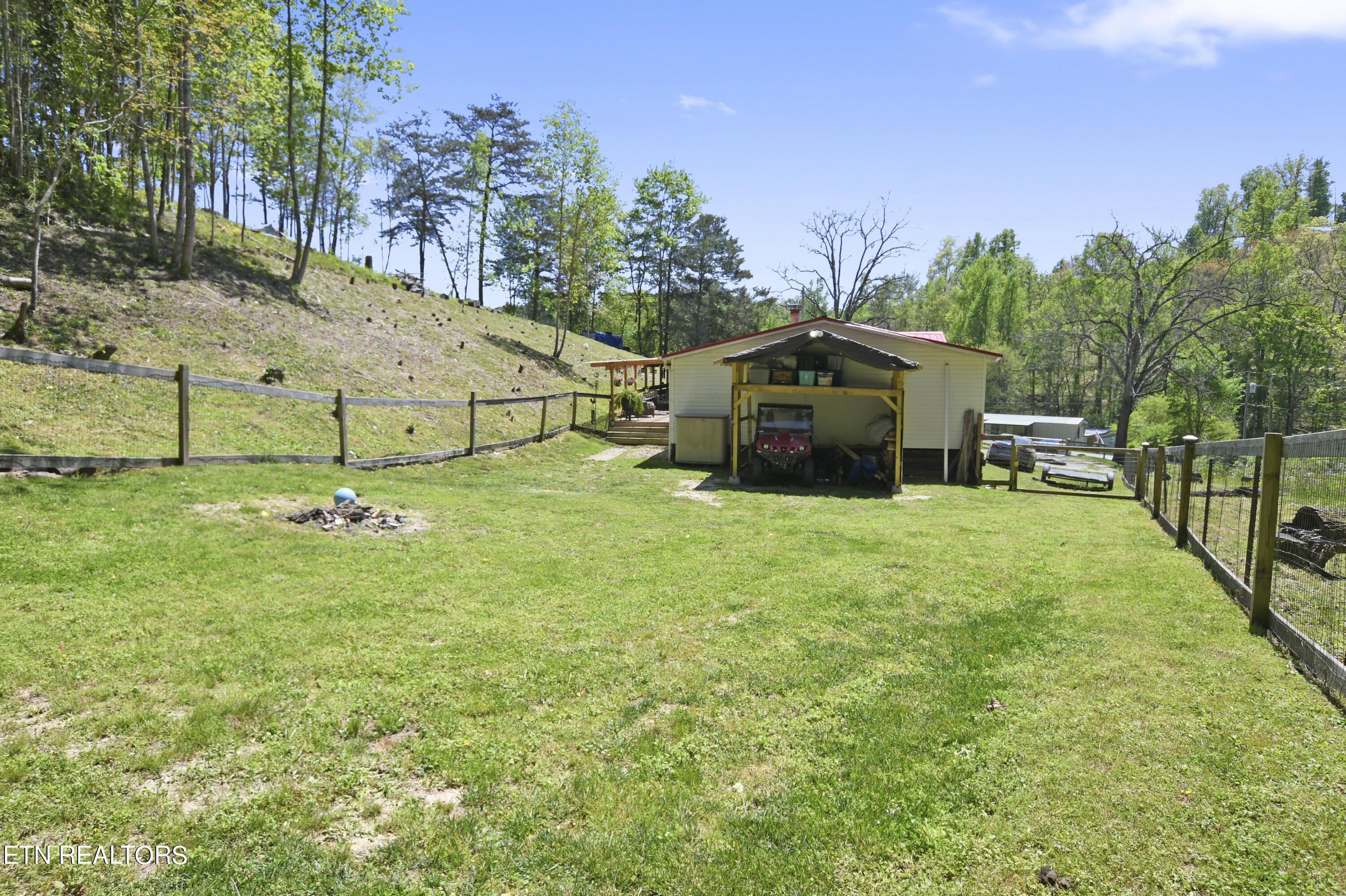 1839 Pleasant Ridge Rd, LaFollette