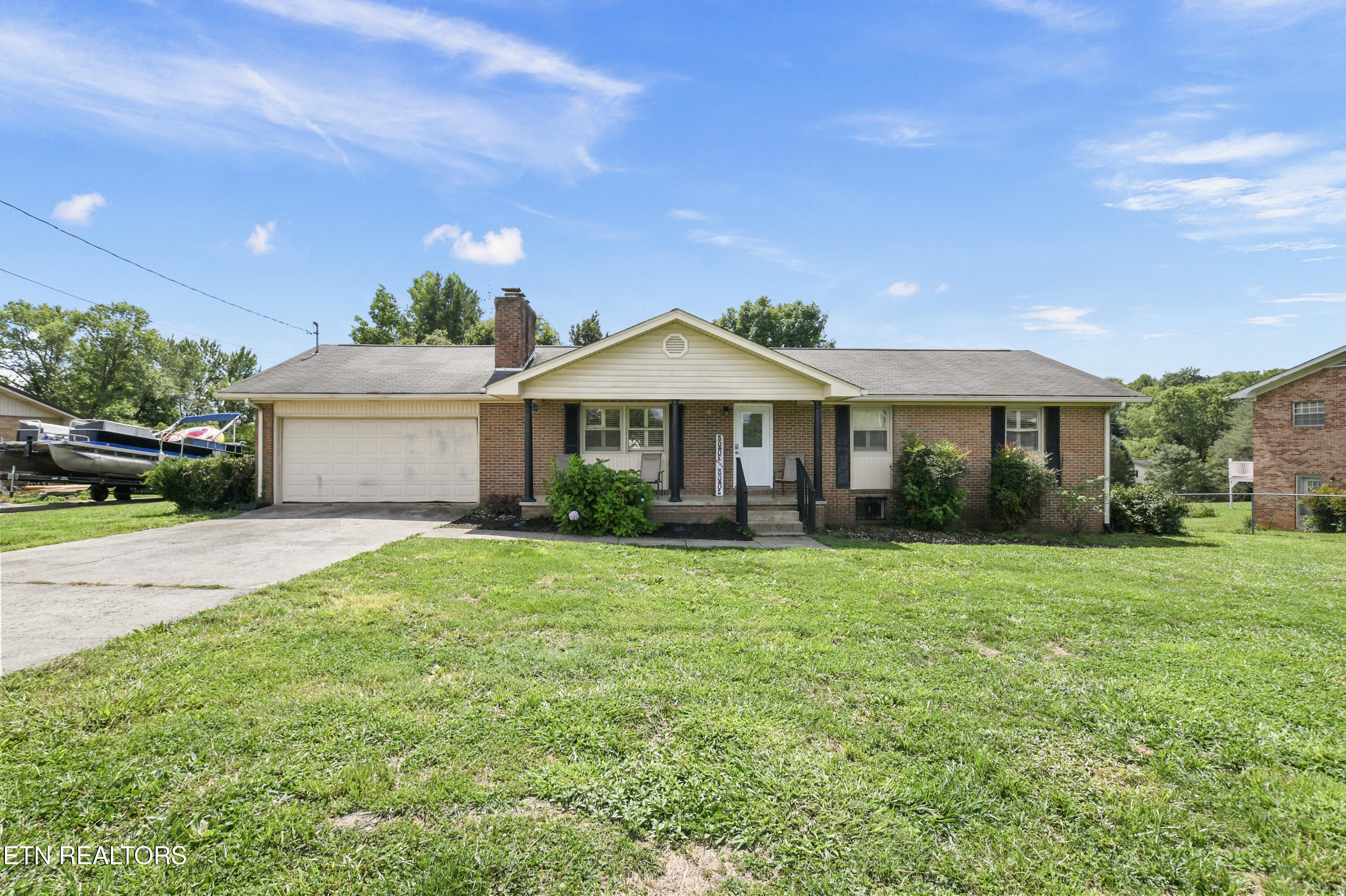 119 Colonial Heights, LaFollette