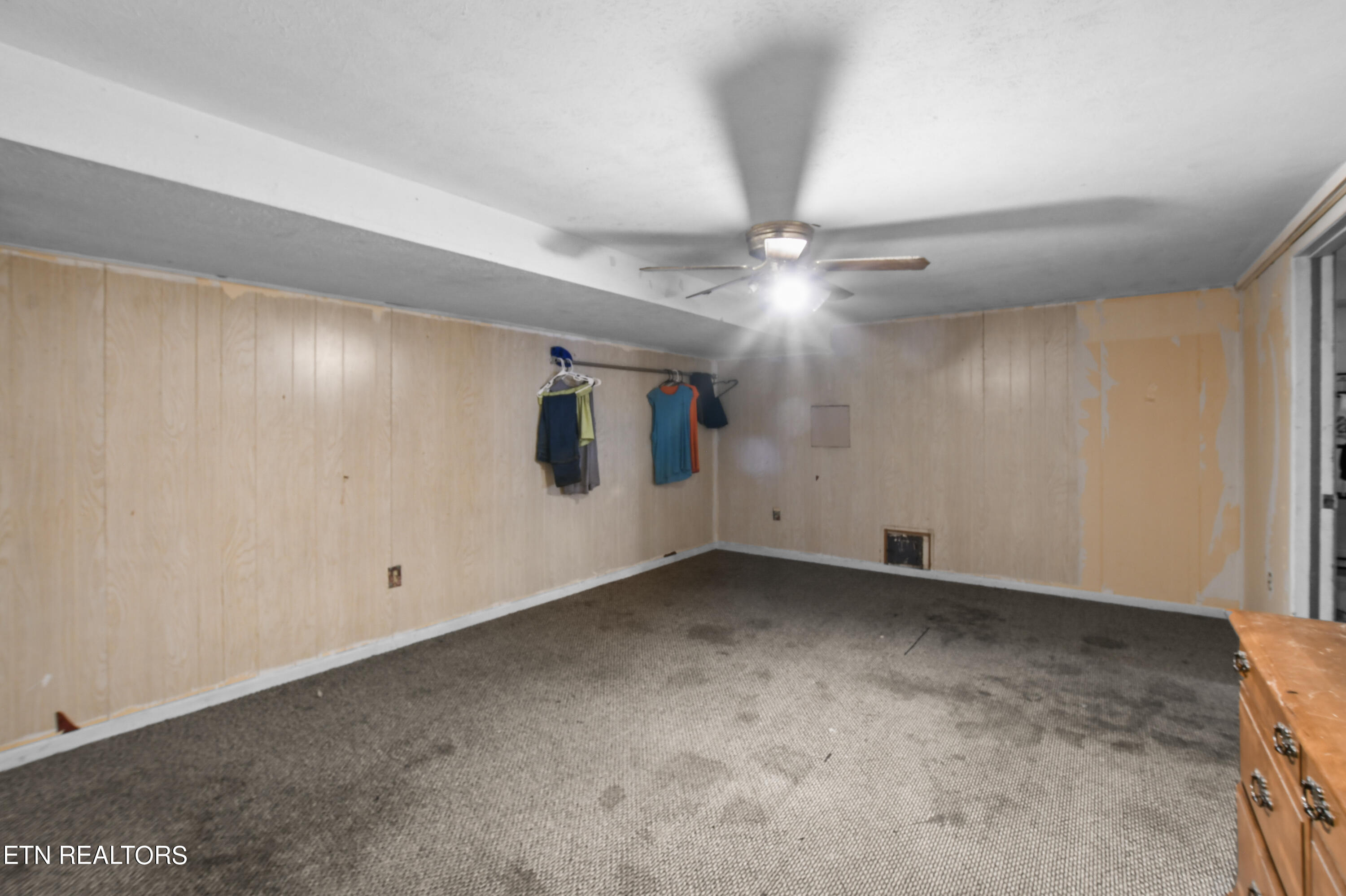 119 Colonial Heights, LaFollette