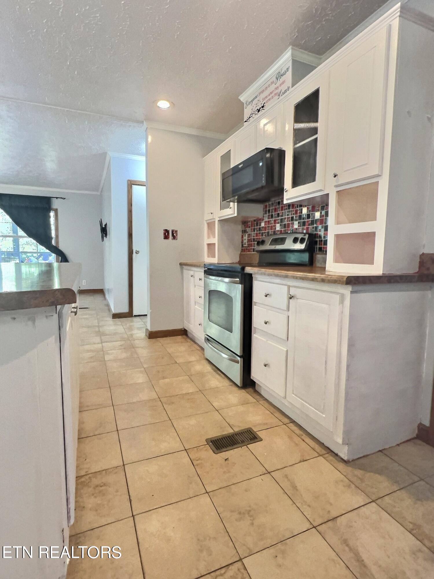 542 Young Rd, LaFollette