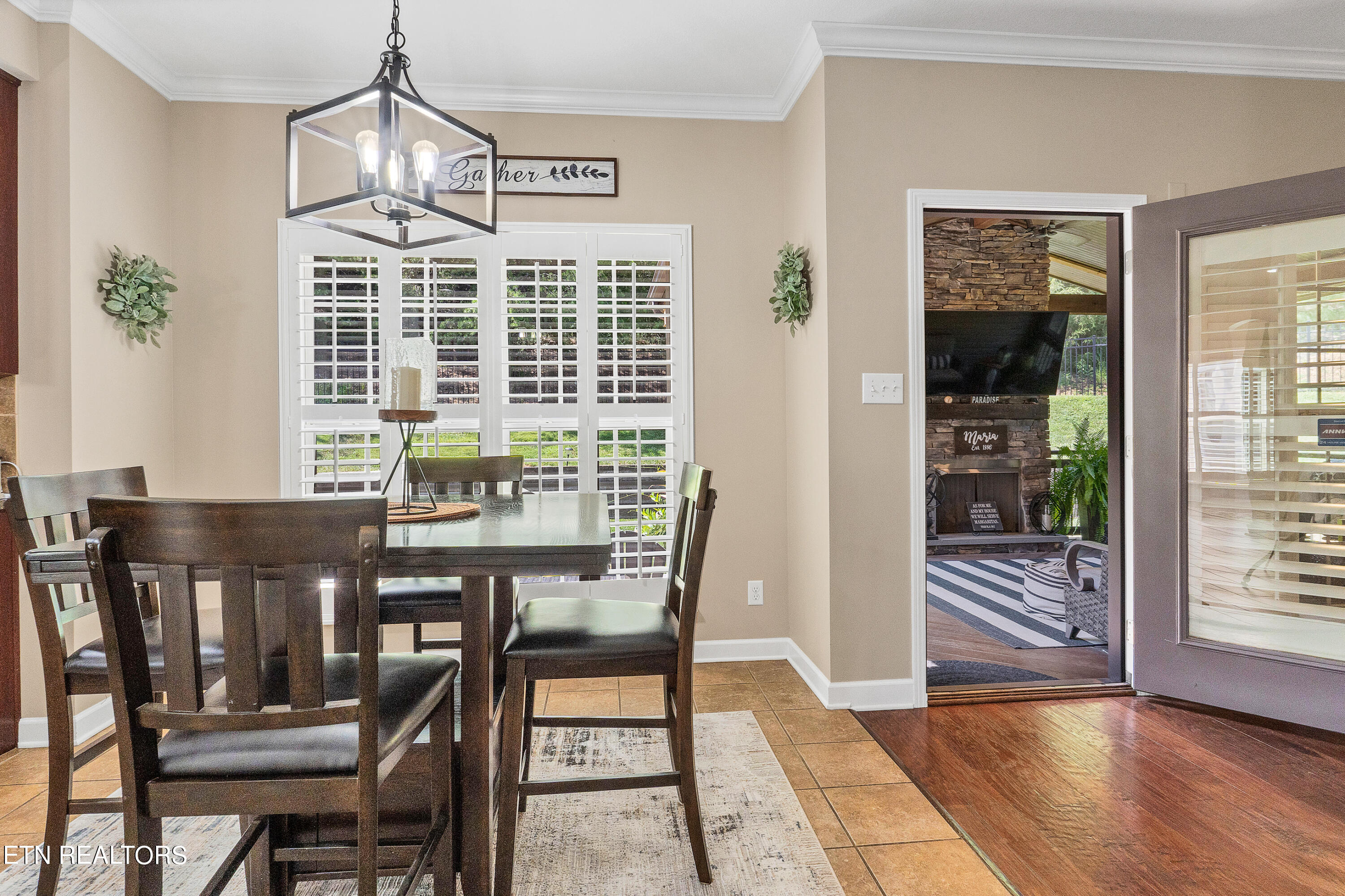 1949 Indian Springs Lane